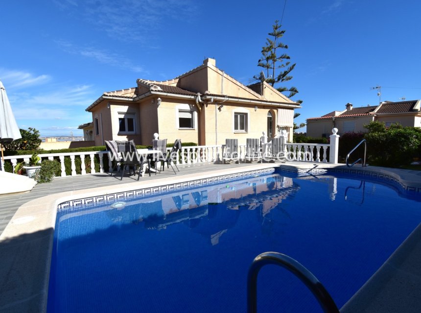 Revente - Semi-detached house / Quad -
Orihuela Costa - Los Balcones