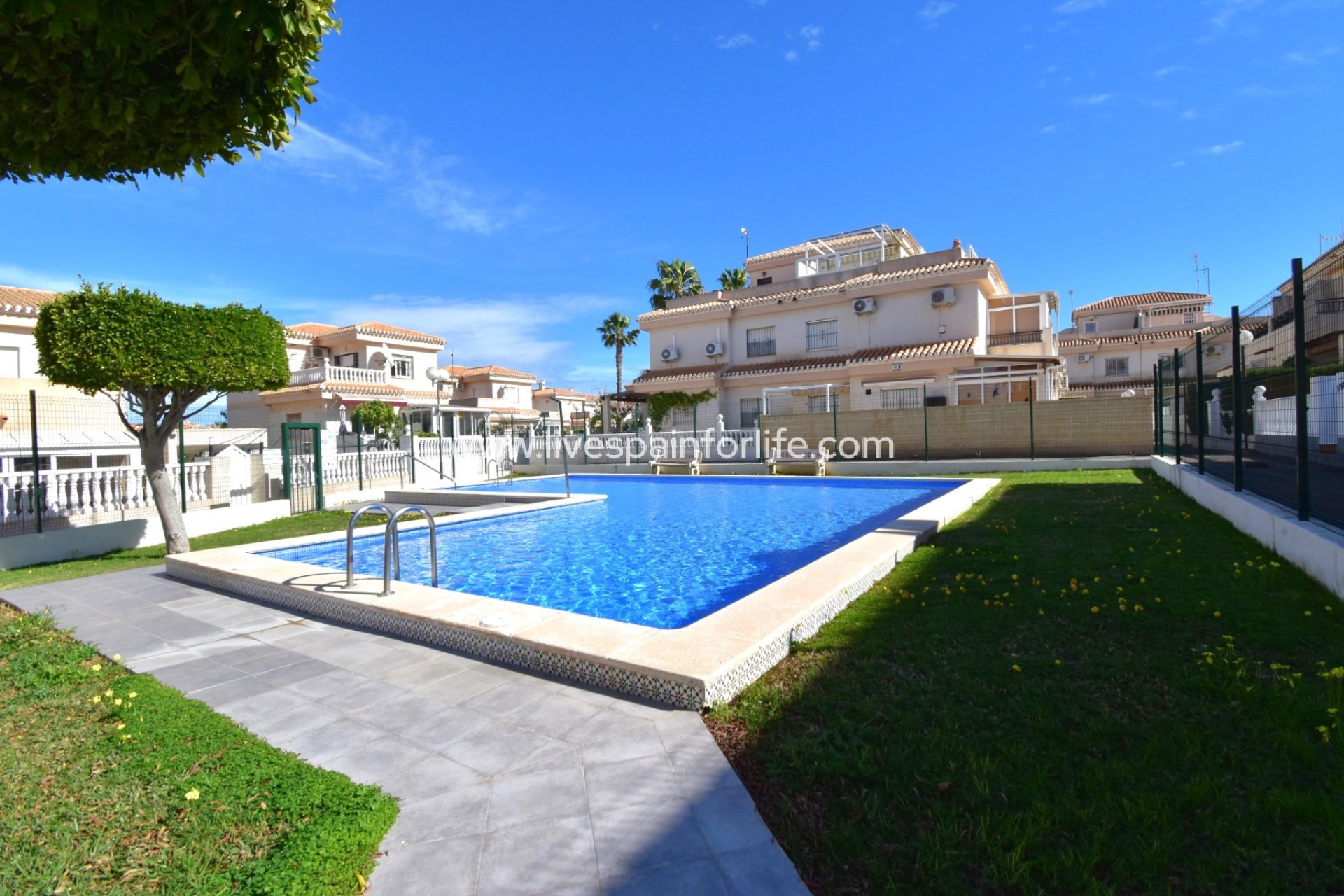 Revente - Semi-detached house / Quad -
Orihuela Costa - Playa Flamenca