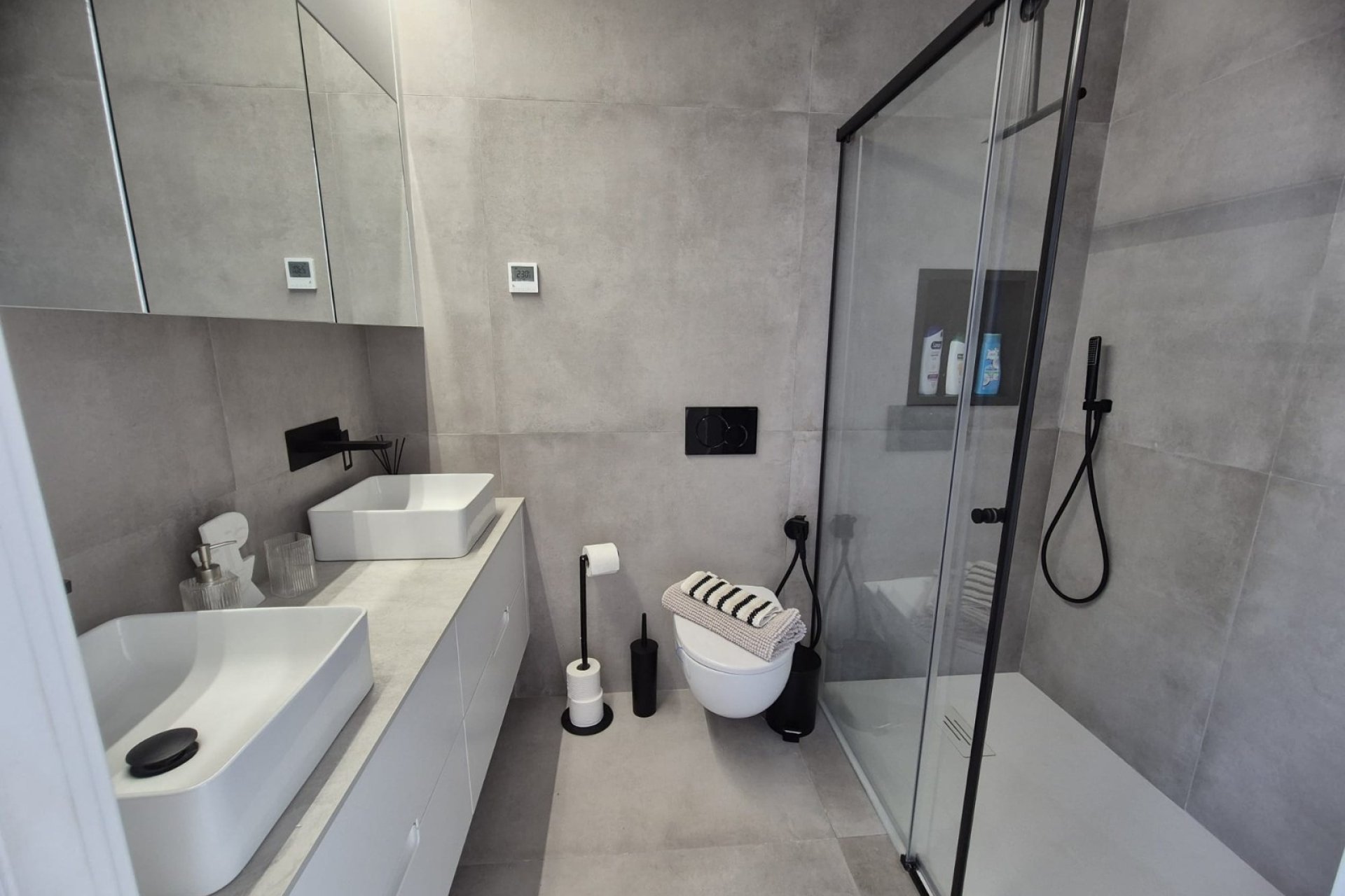 Revente - Semi-detached house / Quad -
Santiago de La Ribera - Santiago de La Ribera - Town