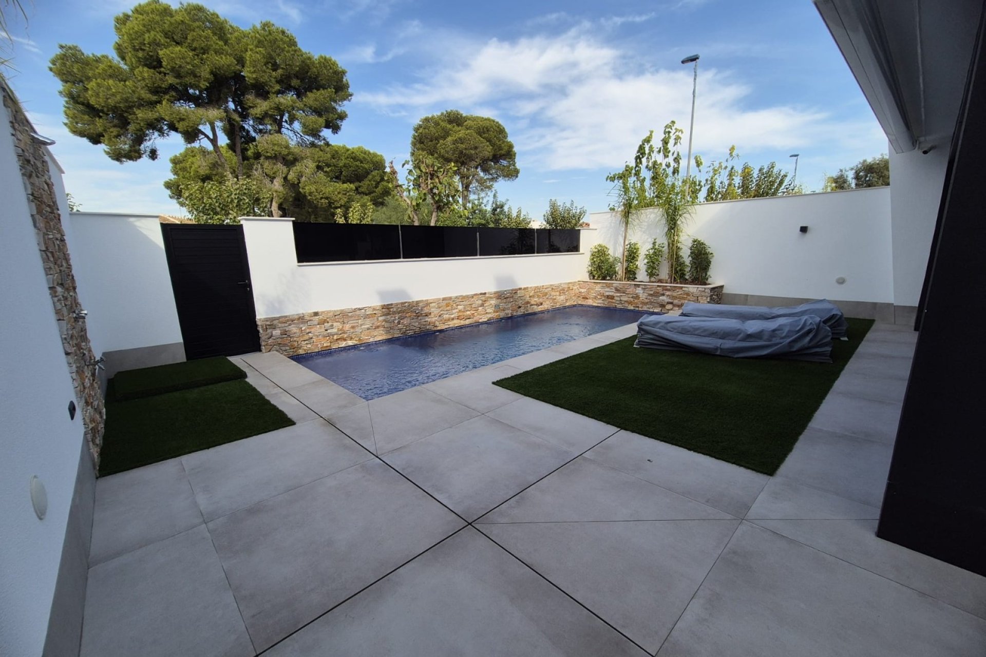 Revente - Semi-detached house / Quad -
Santiago de La Ribera - Santiago de La Ribera - Town