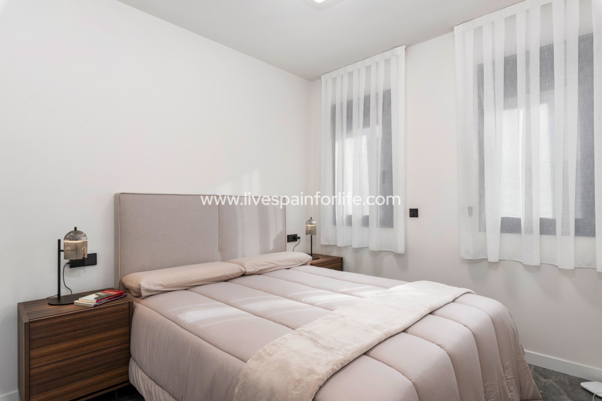Revente - Semi-detached house / Quad -
Torre de la Horadada - La Torre De La Horadada