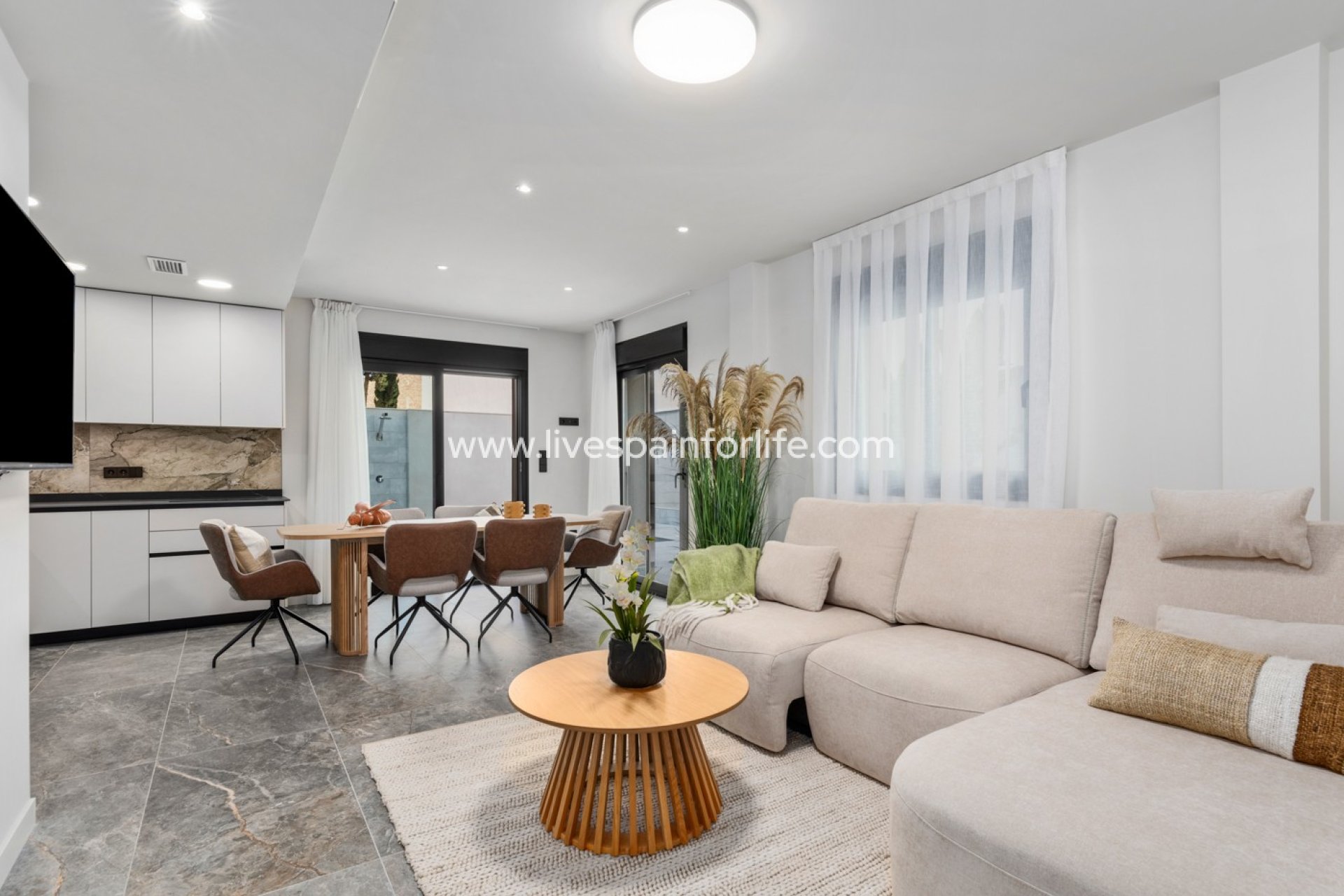 Revente - Semi-detached house / Quad -
Torre de la Horadada - Torre de La Horadada - Town