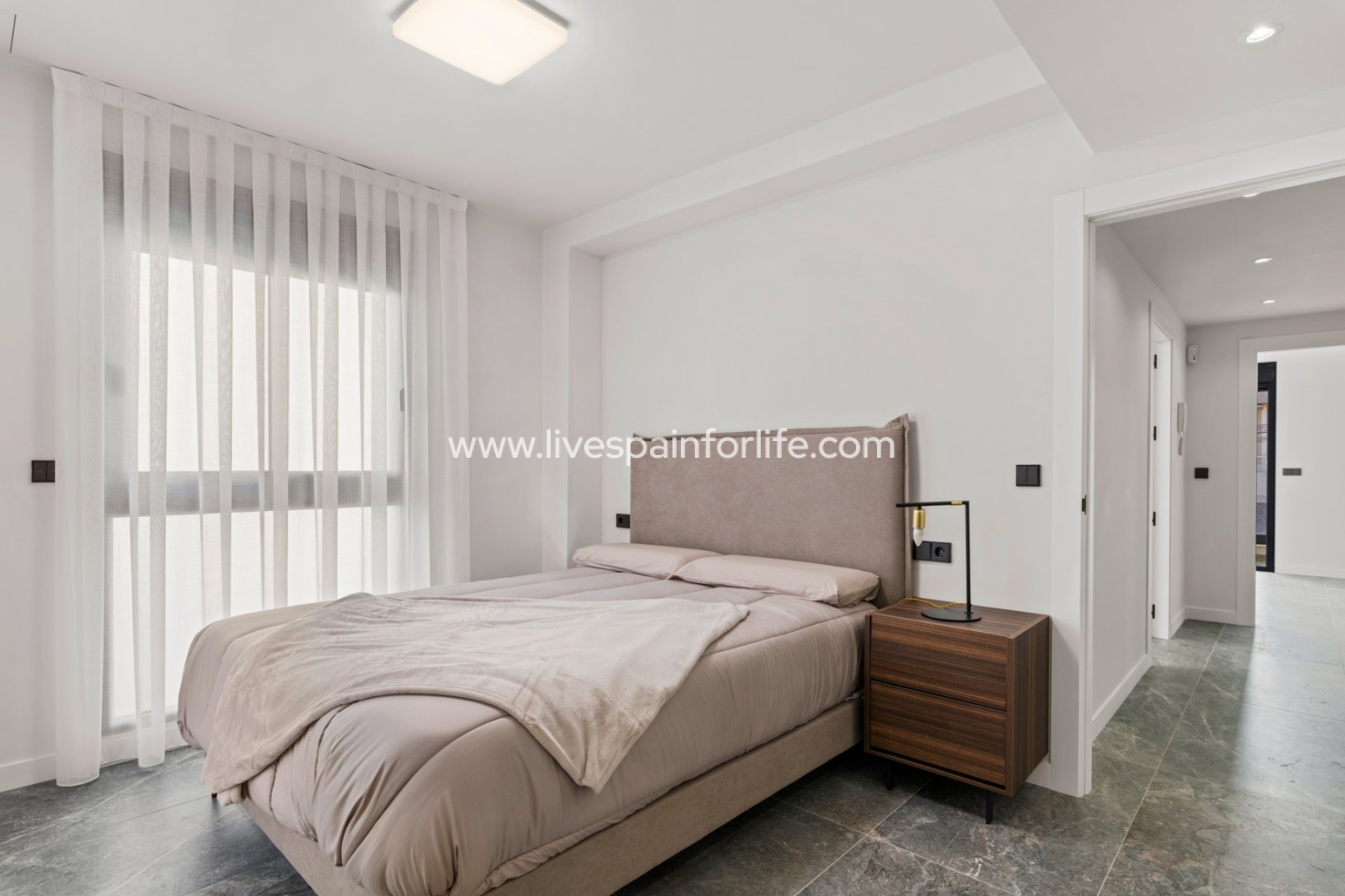 Revente - Semi-detached house / Quad -
Torre de la Horadada - Torre de La Horadada - Town