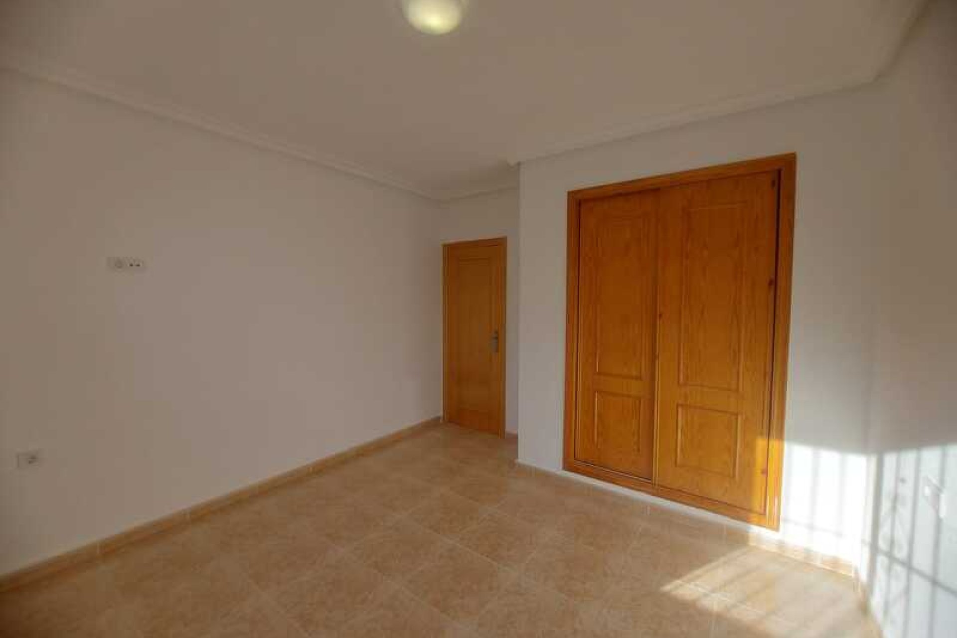 Revente - Villa (indépendant) -
Algorfa - Castillo De Montemar