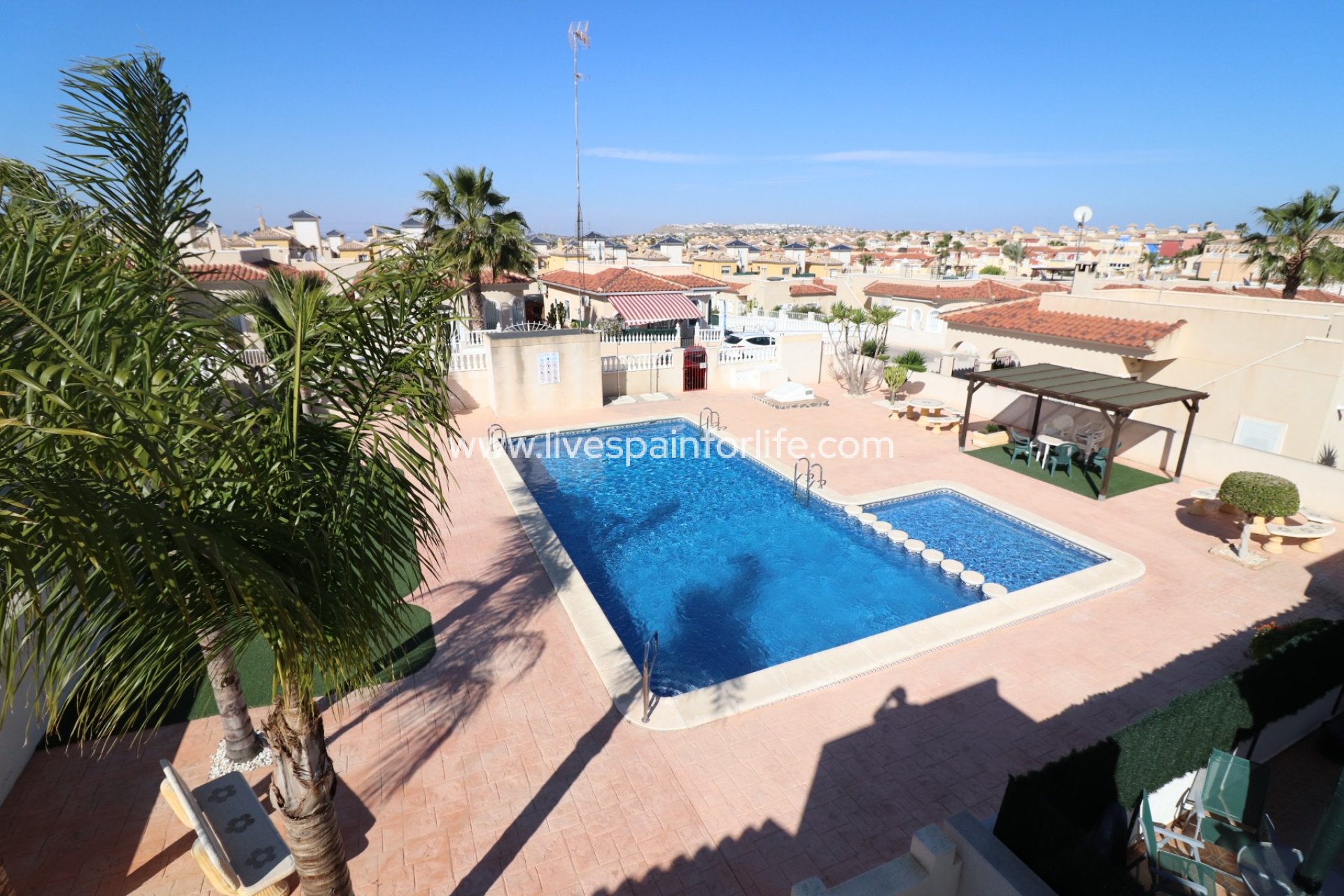 Revente - Villa (indépendant) -
Algorfa - Lo Crispin