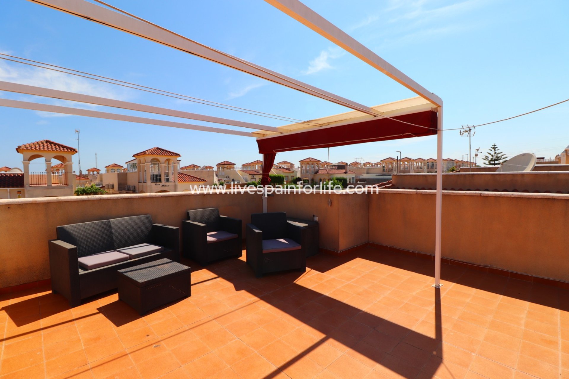 Revente - Villa (indépendant) -
Algorfa - Lo Crispin