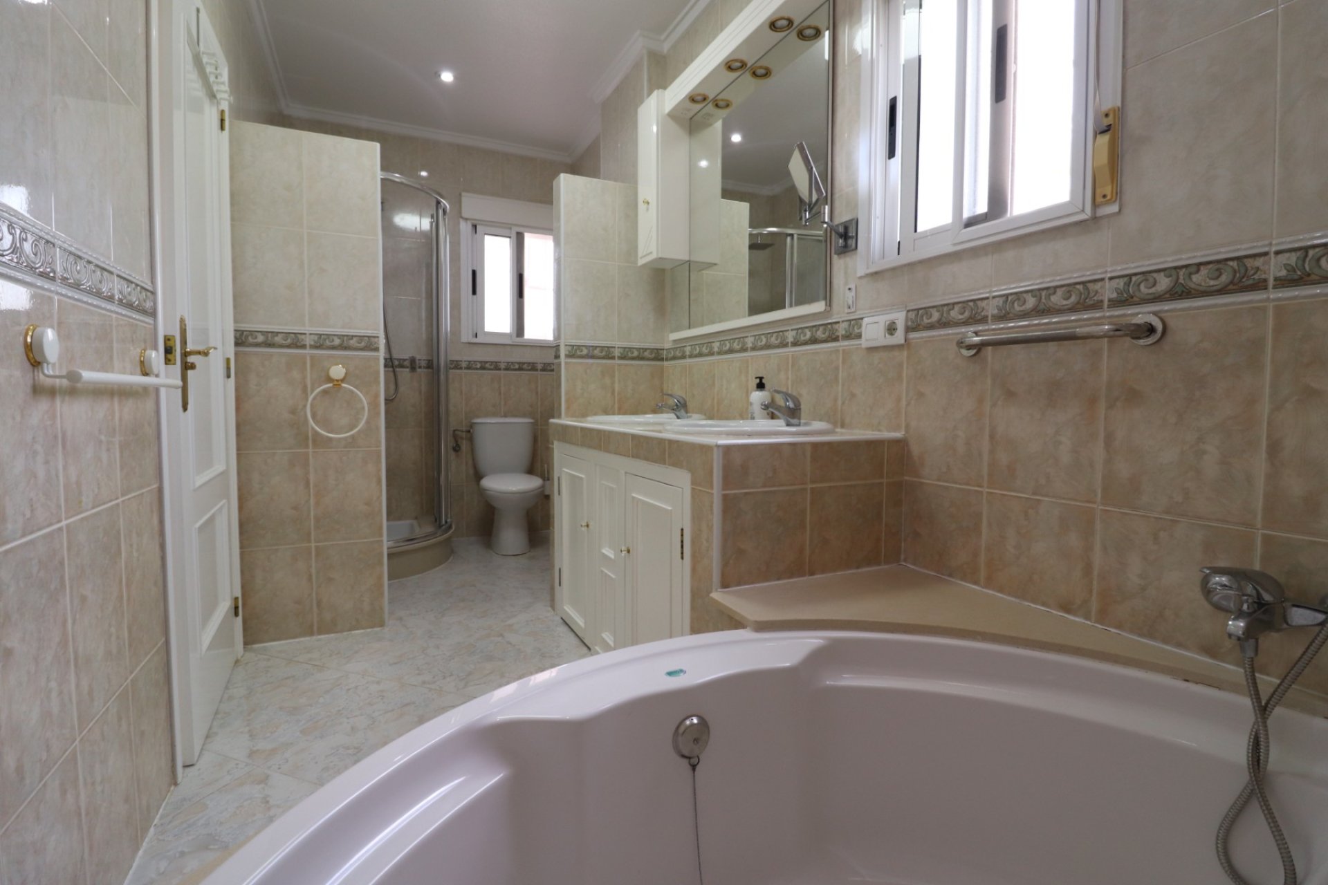 Revente - Villa (indépendant) -
Algorfa - Lomas de La Juliana