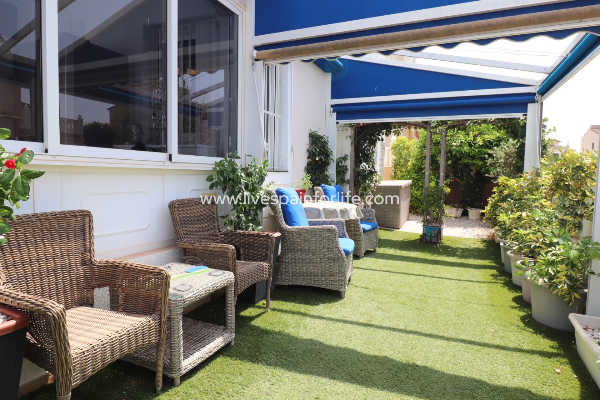 Revente - Villa (indépendant) -
Algorfa - Montebello