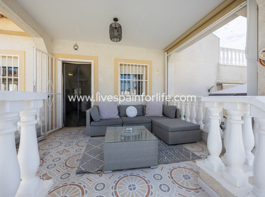 Revente - Villa (indépendant) -
Benijofar - Benimar