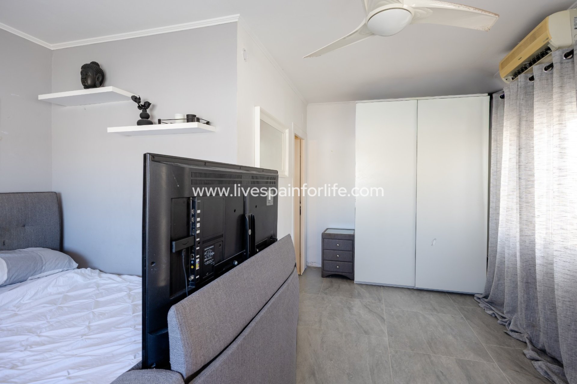 Revente - Villa (indépendant) -
Benijofar - Benimar