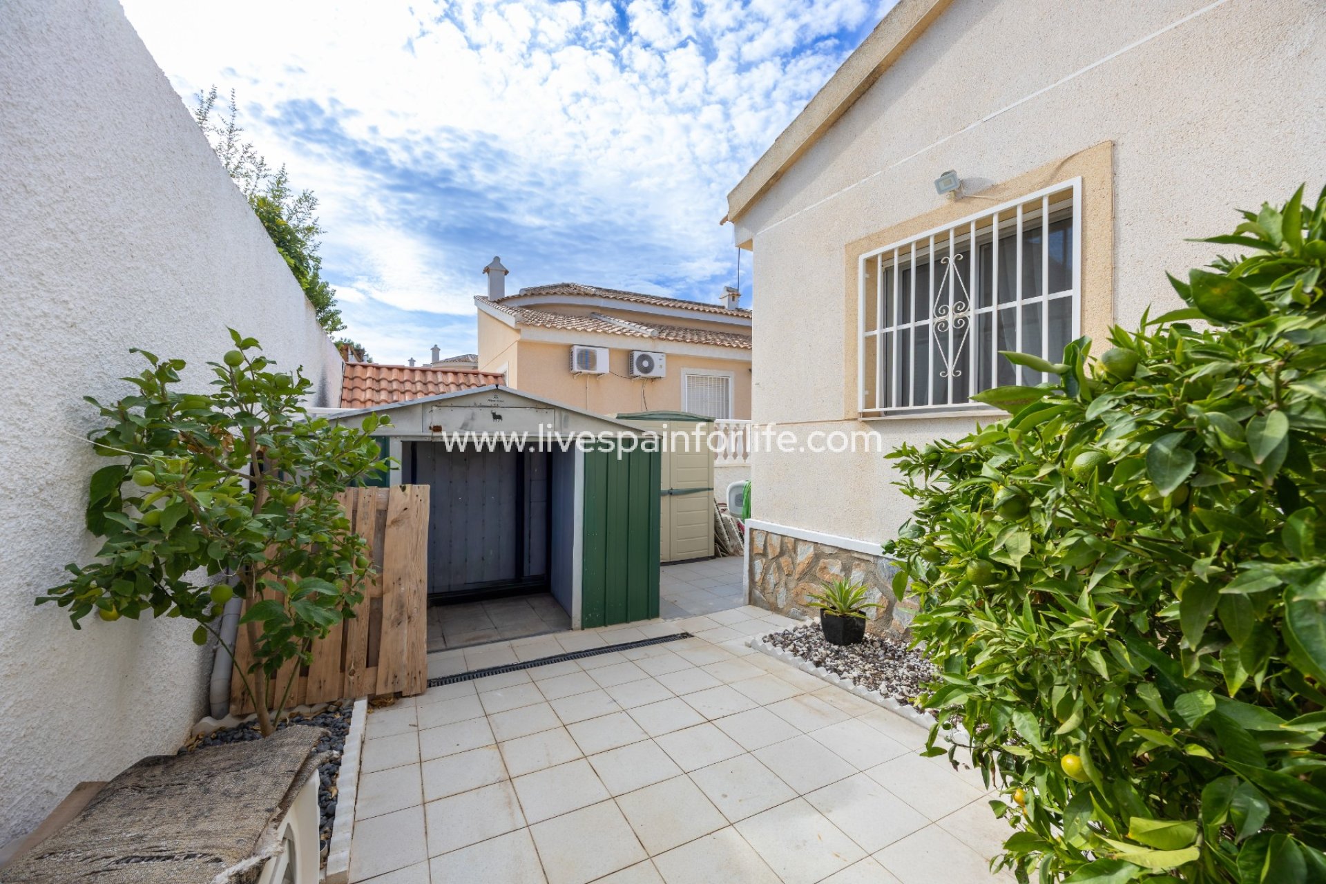 Revente - Villa (indépendant) -
Benijofar - Benimar