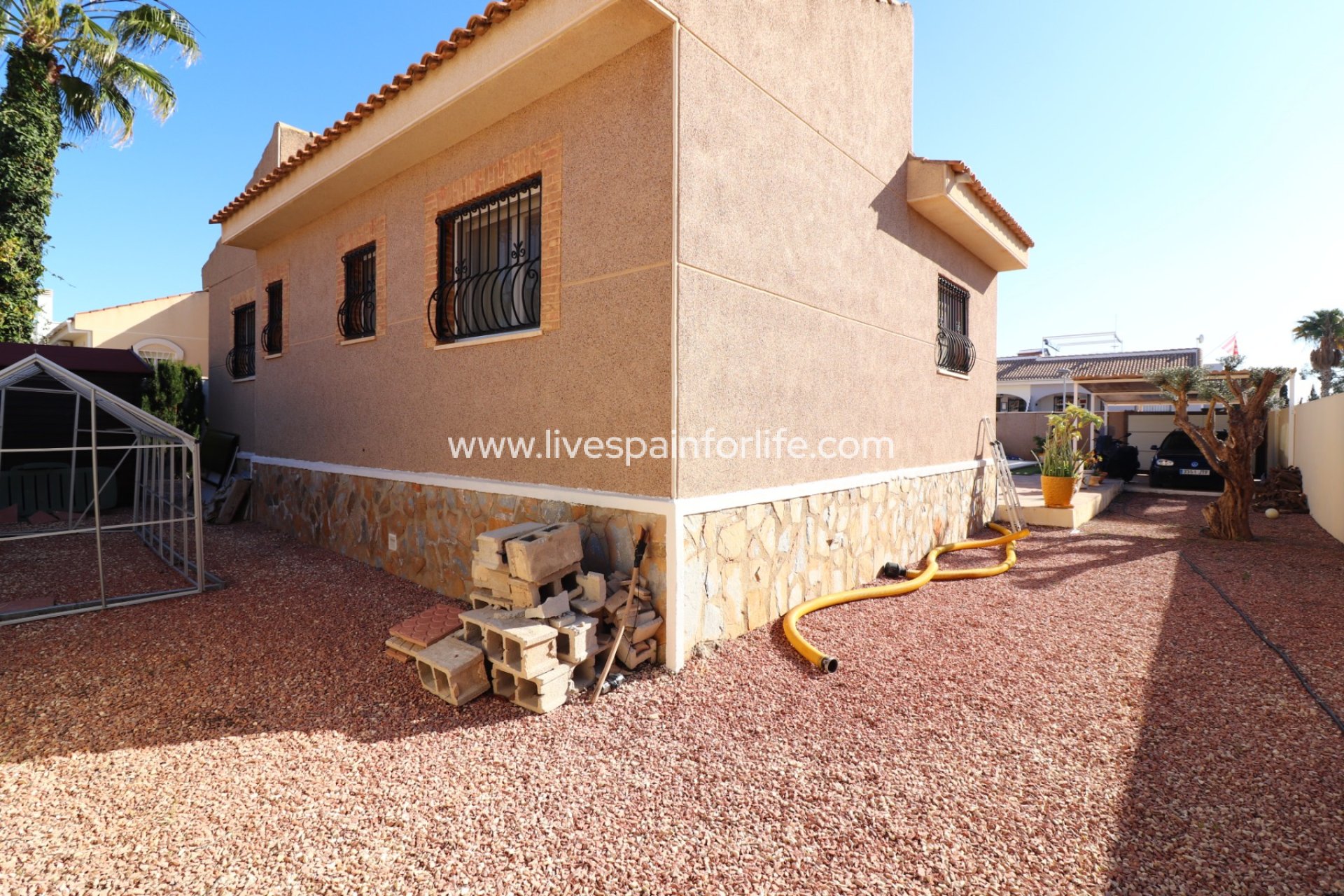 Revente - Villa (indépendant) -
Benijofar - Monte Azul