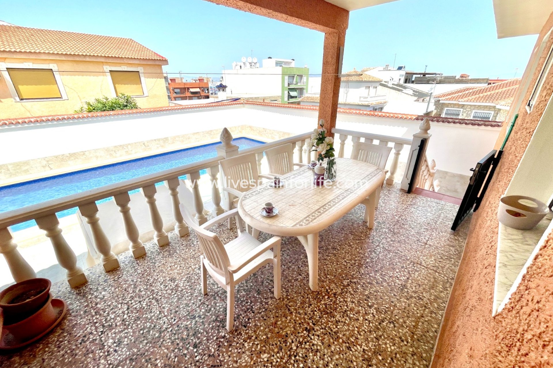 Revente - Villa (indépendant) -
Benijofar - pueblo