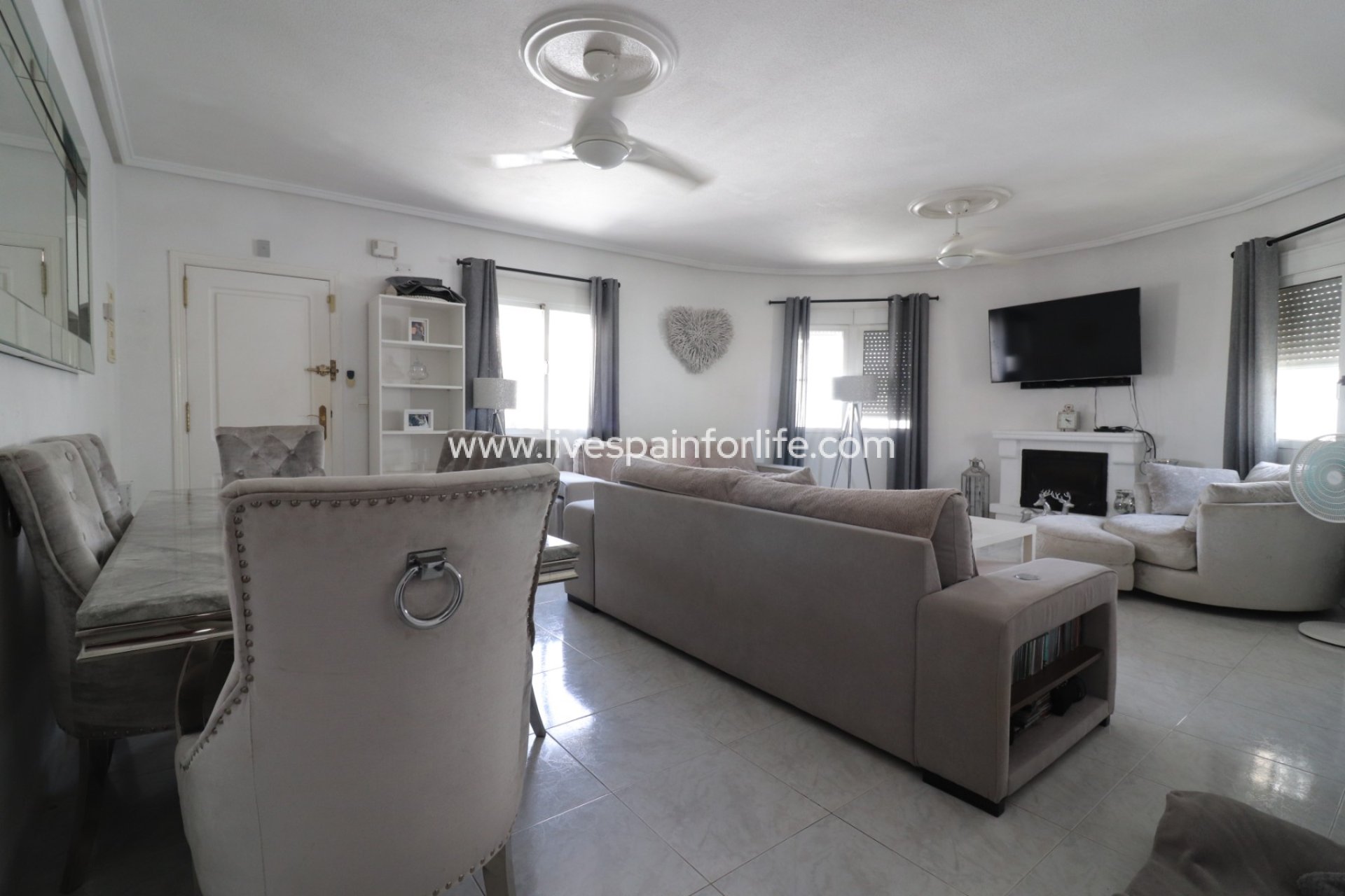Revente - Villa (indépendant) -
Benimar - Benimar I