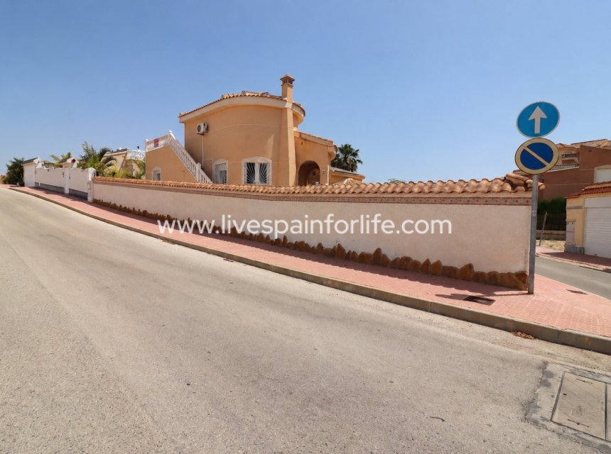 Revente - Villa (indépendant) -
Ciudad Quesada - La Marquesa