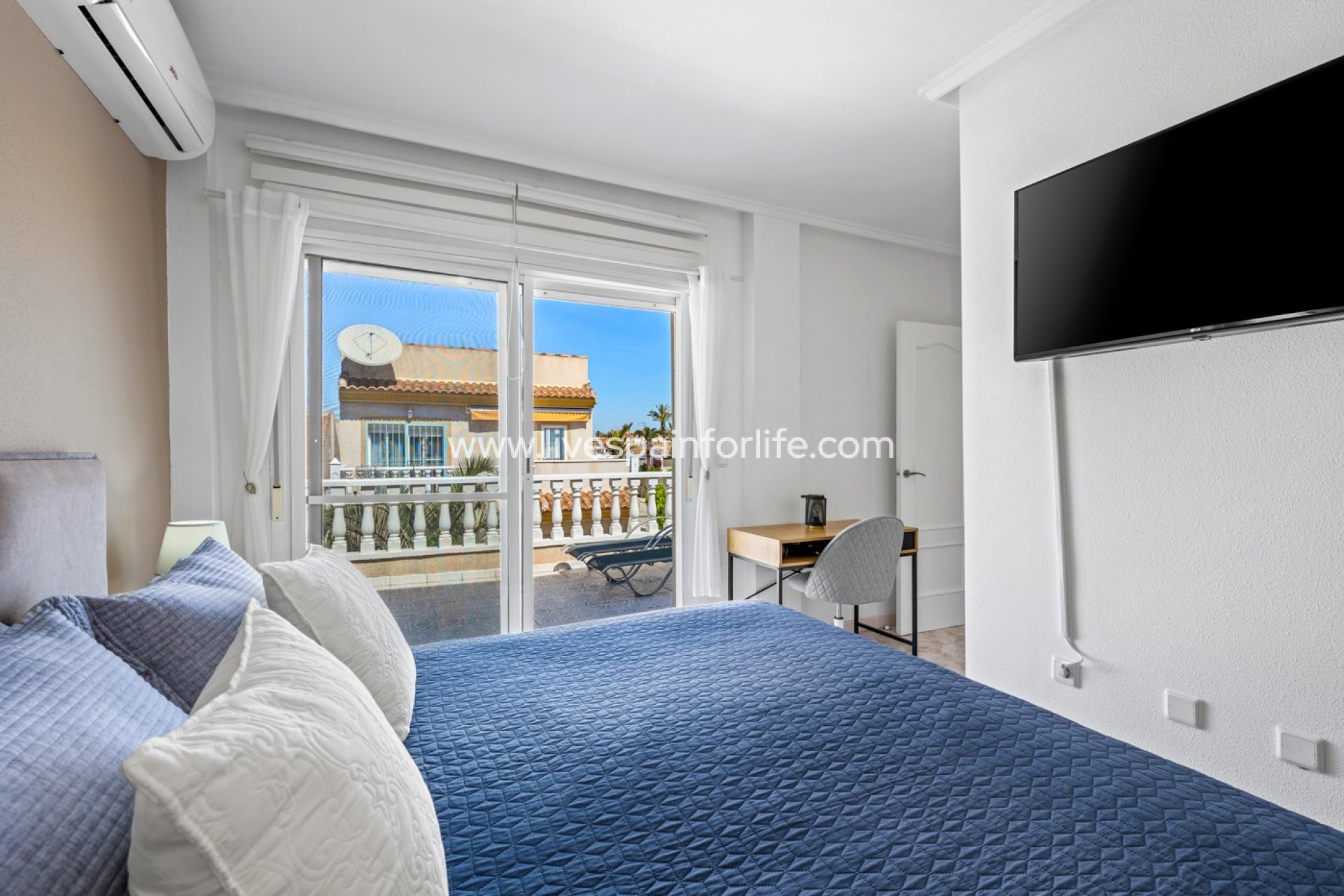 Revente - Villa (indépendant) -
Ciudad Quesada