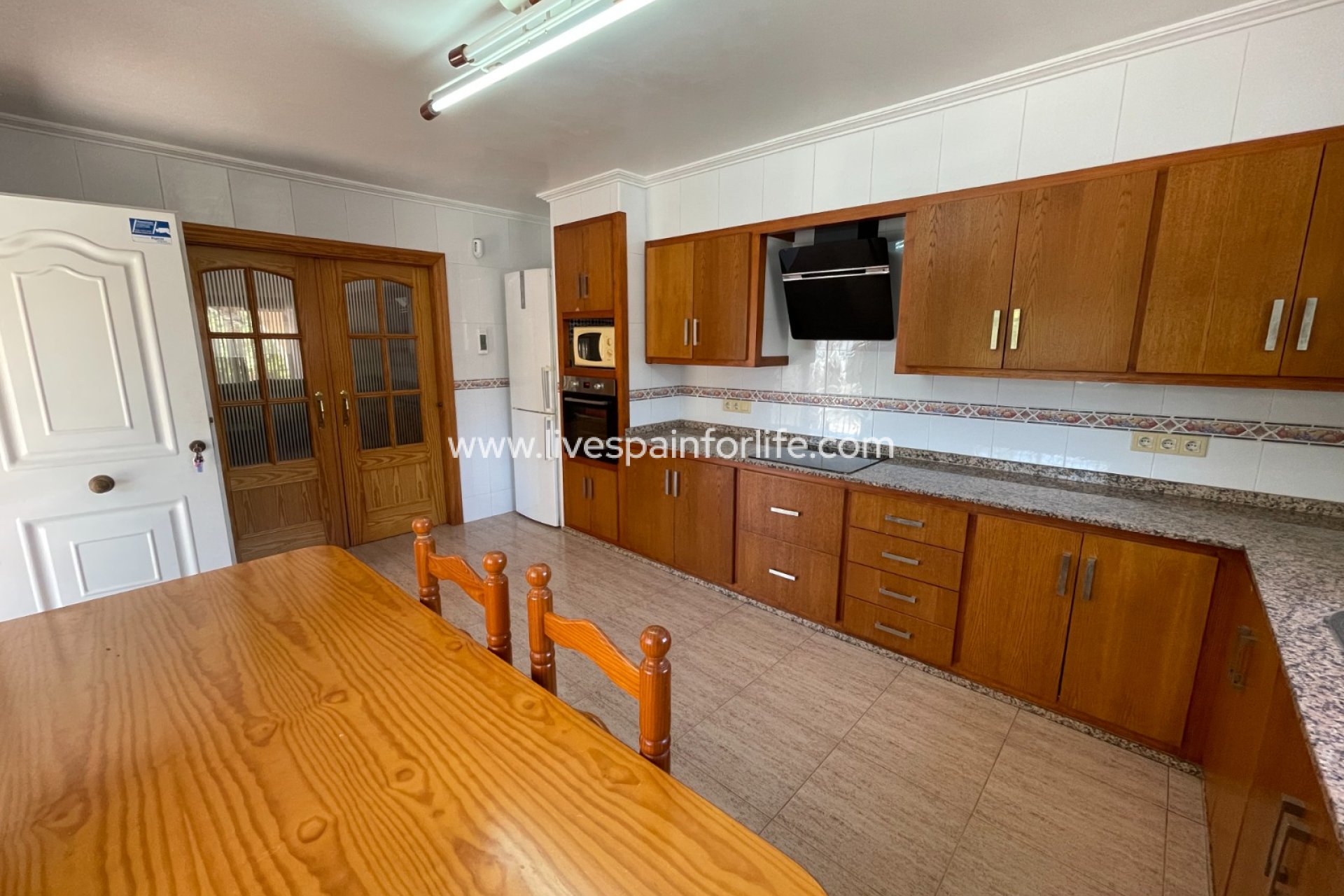 Revente - Villa (indépendant) -
Crevillent - Crevillente