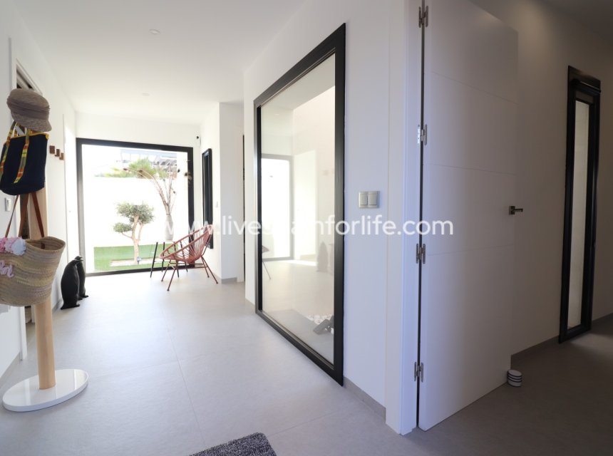 Revente - Villa (indépendant) -
Formentera Del Segura - Fincas de La Vega