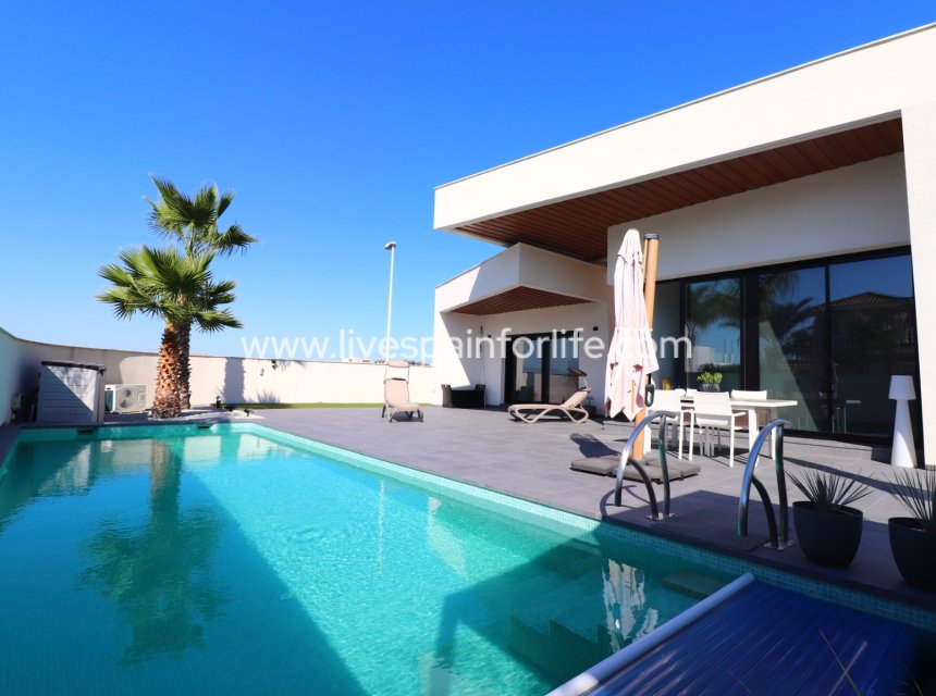 Revente - Villa (indépendant) -
Formentera Del Segura - Fincas de La Vega