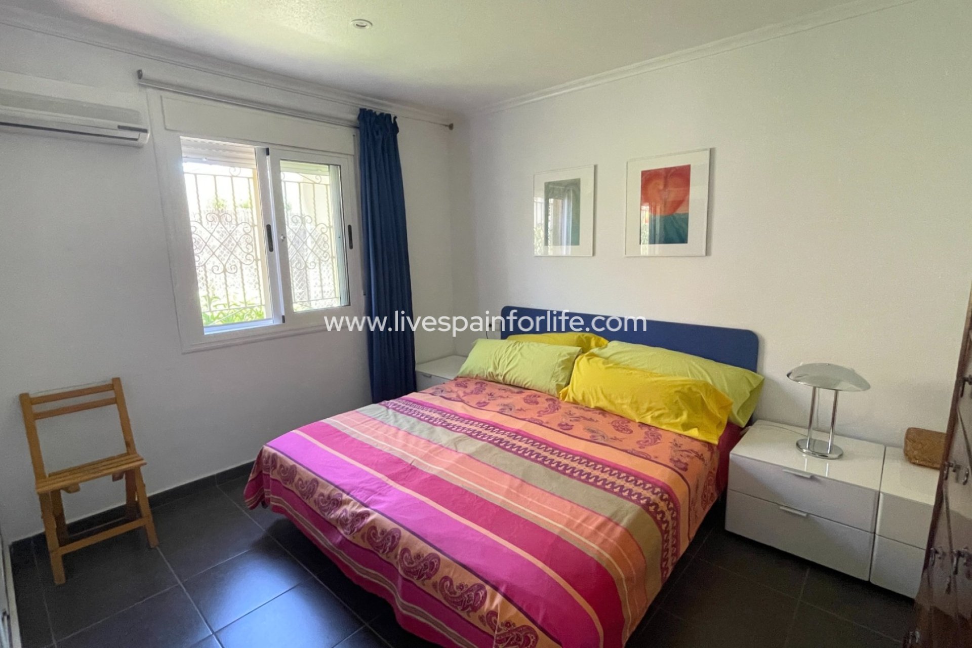 Revente - Villa (indépendant) -
Hondon De Las Nieves