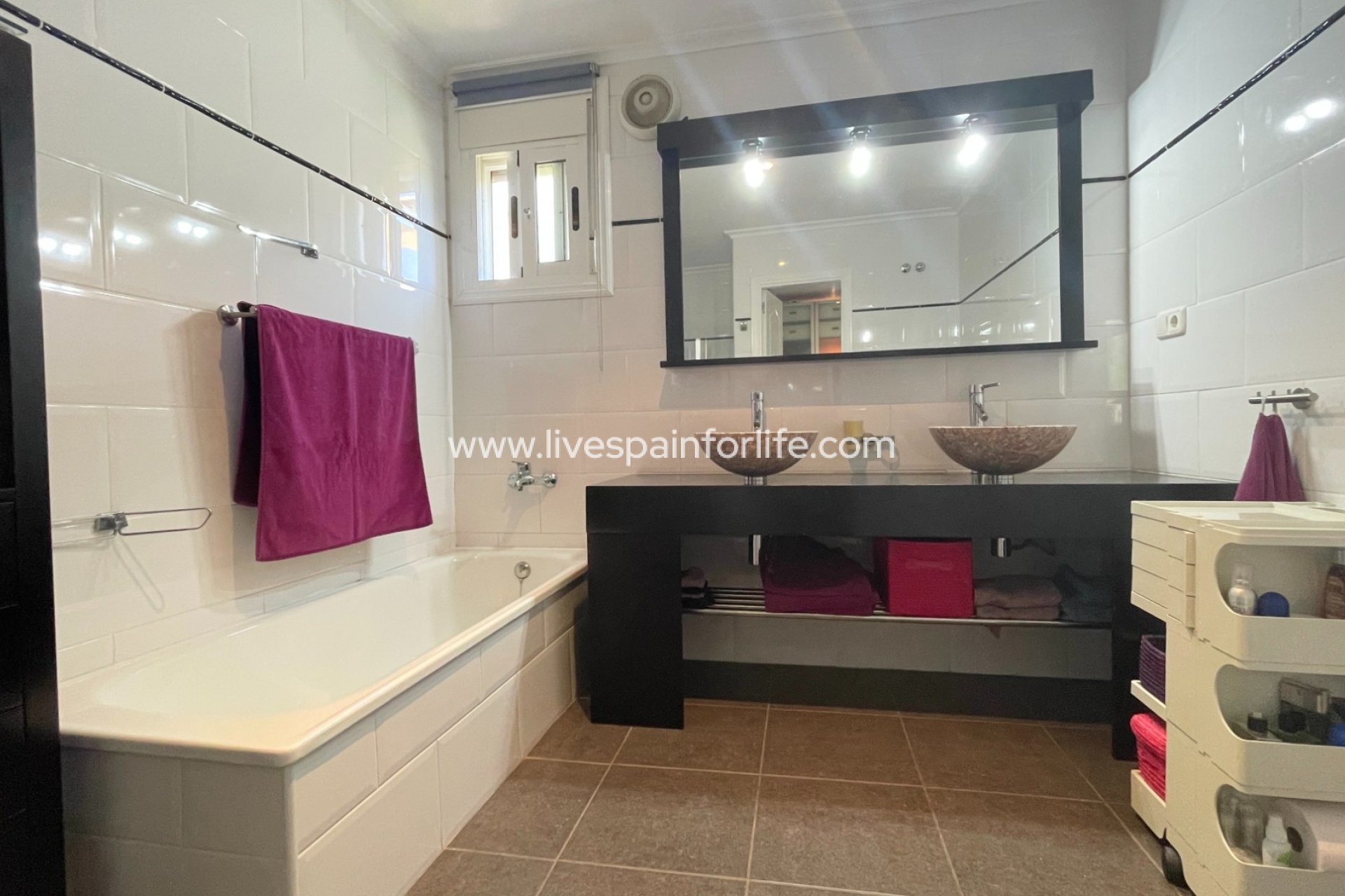 Revente - Villa (indépendant) -
Hondon De Las Nieves