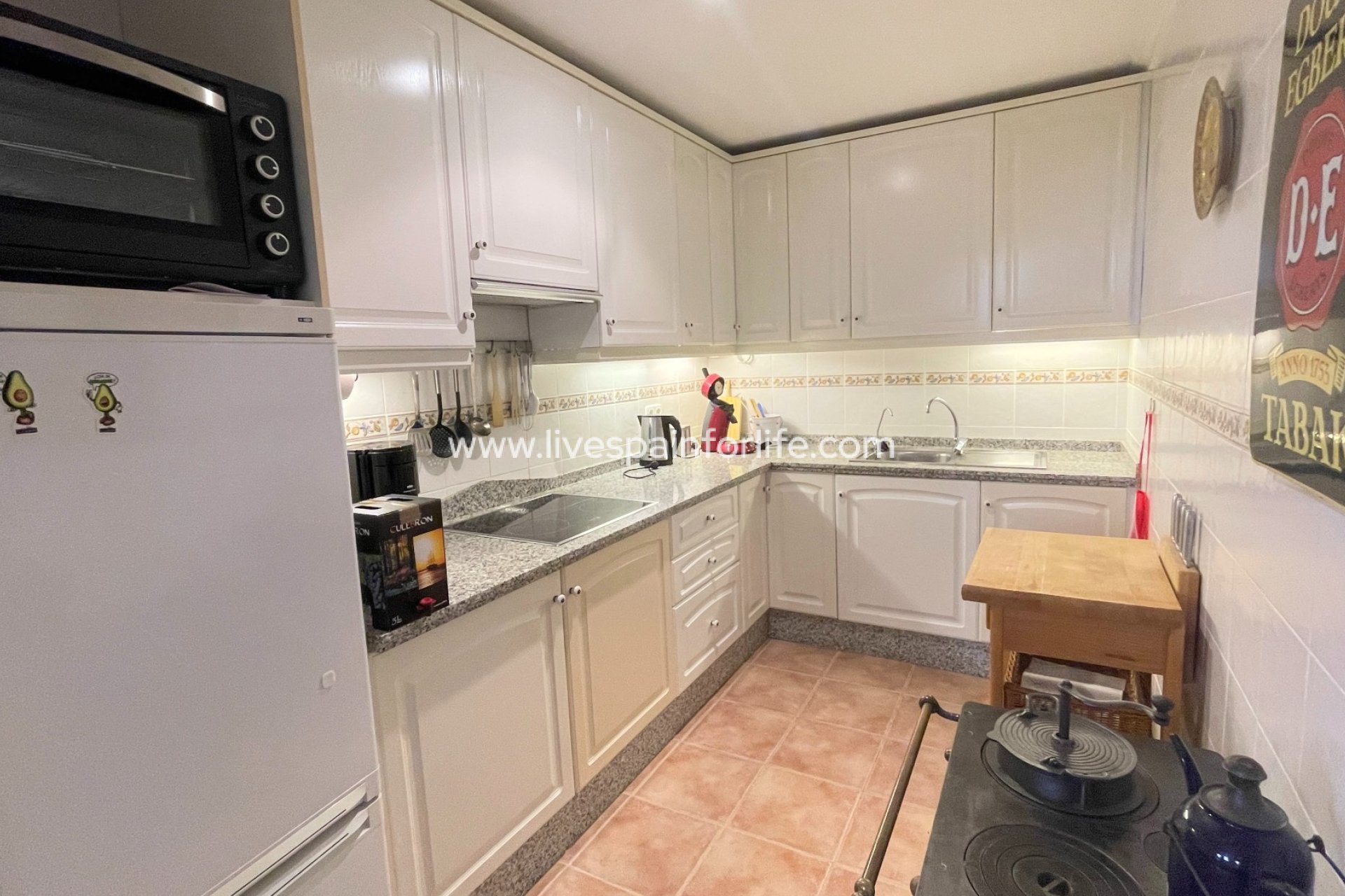 Revente - Villa (indépendant) -
Hondon De Las Nieves