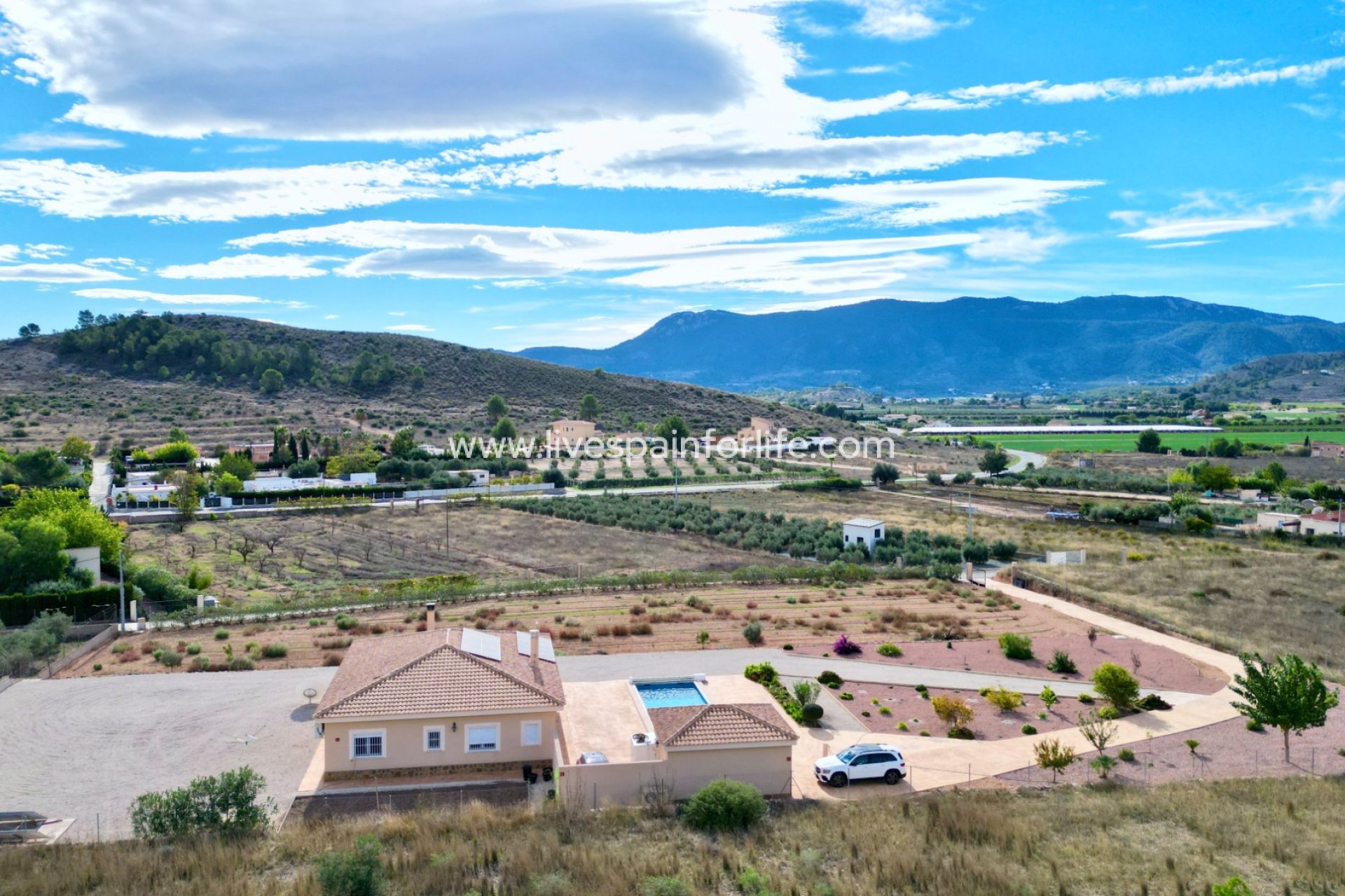 Revente - Villa (indépendant) -
Hondon De Las Nieves