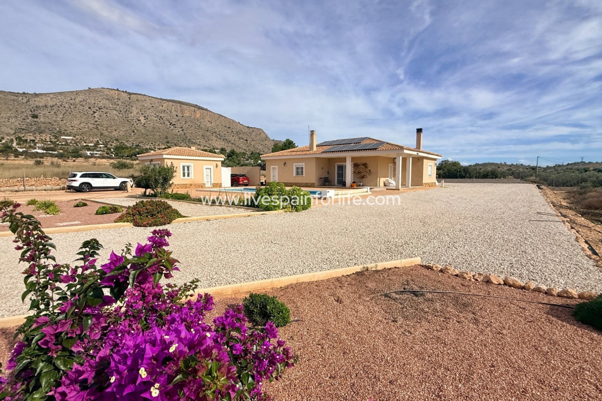 Revente - Villa (indépendant) -
Hondon De Las Nieves