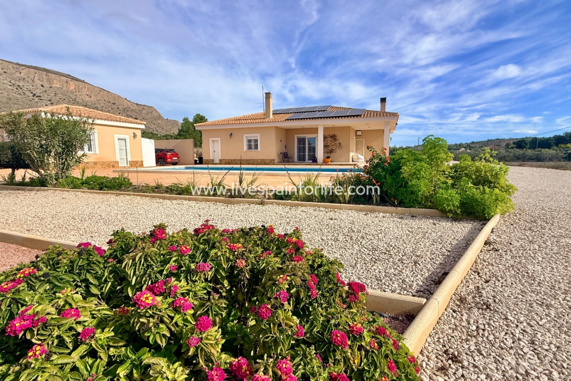 Revente - Villa (indépendant) -
Hondon De Las Nieves