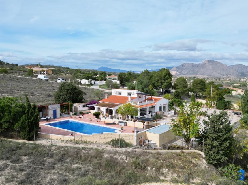 Revente - Villa (indépendant) -
Hondon De Los Frailes