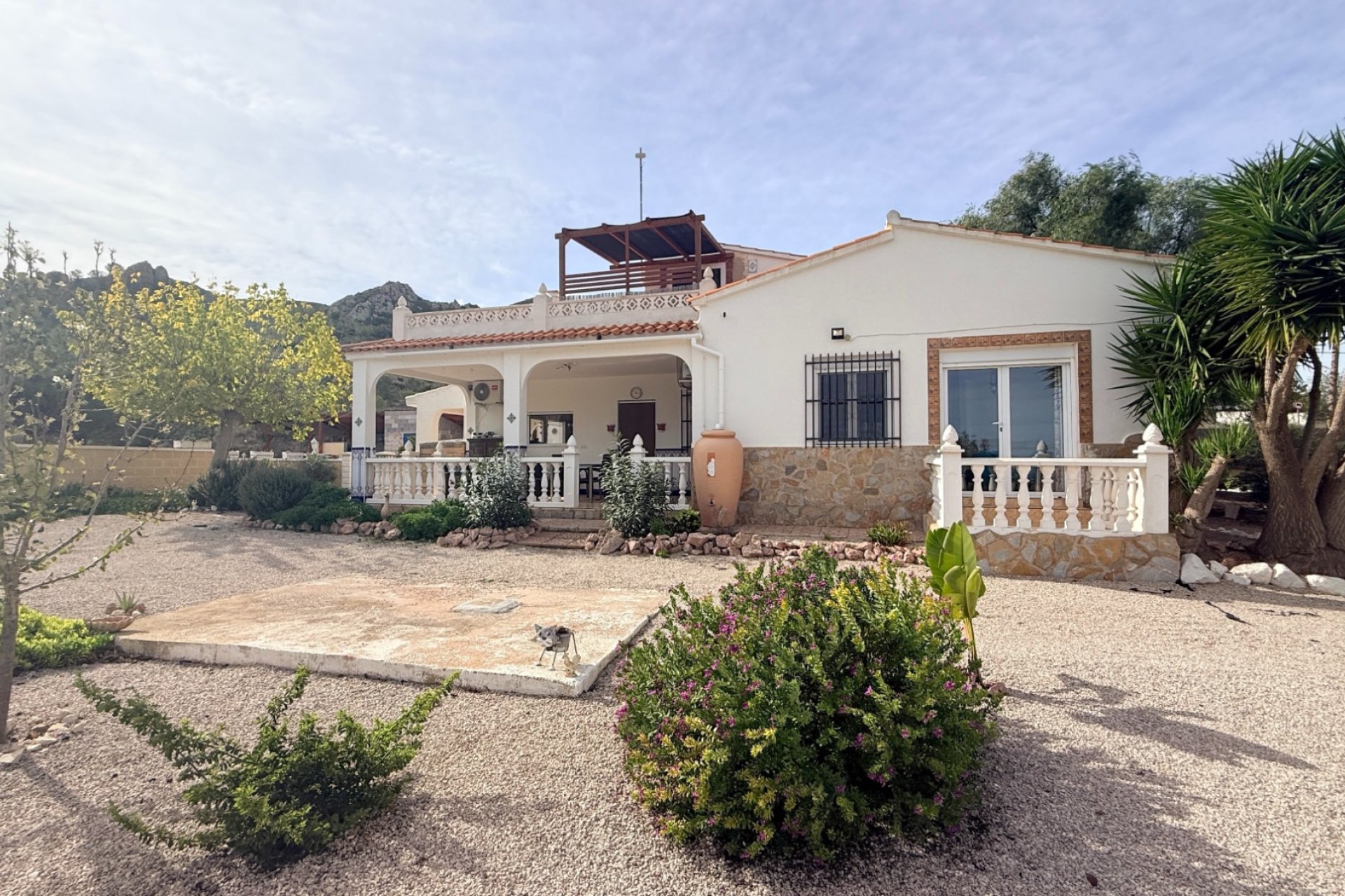 Revente - Villa (indépendant) -
Hondon De Los Frailes