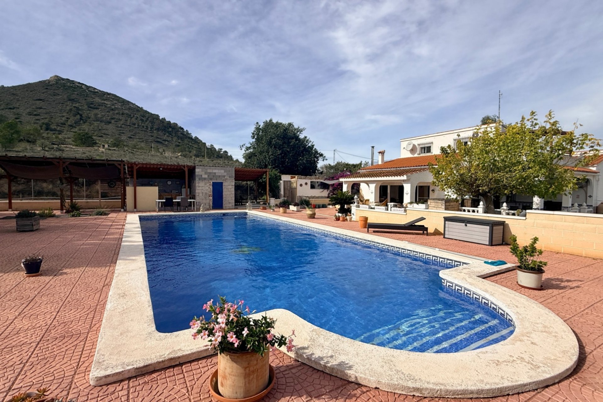 Revente - Villa (indépendant) -
Hondon De Los Frailes