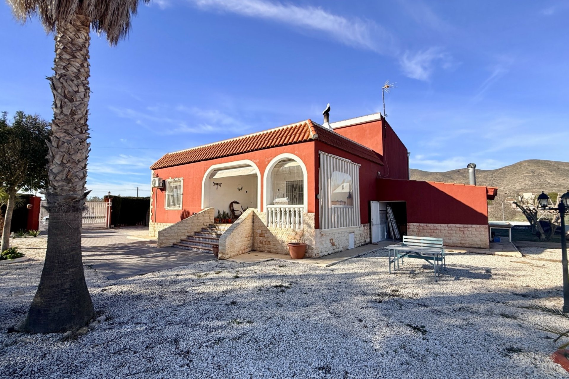 Revente - Villa (indépendant) -
Hondon De Los Frailes