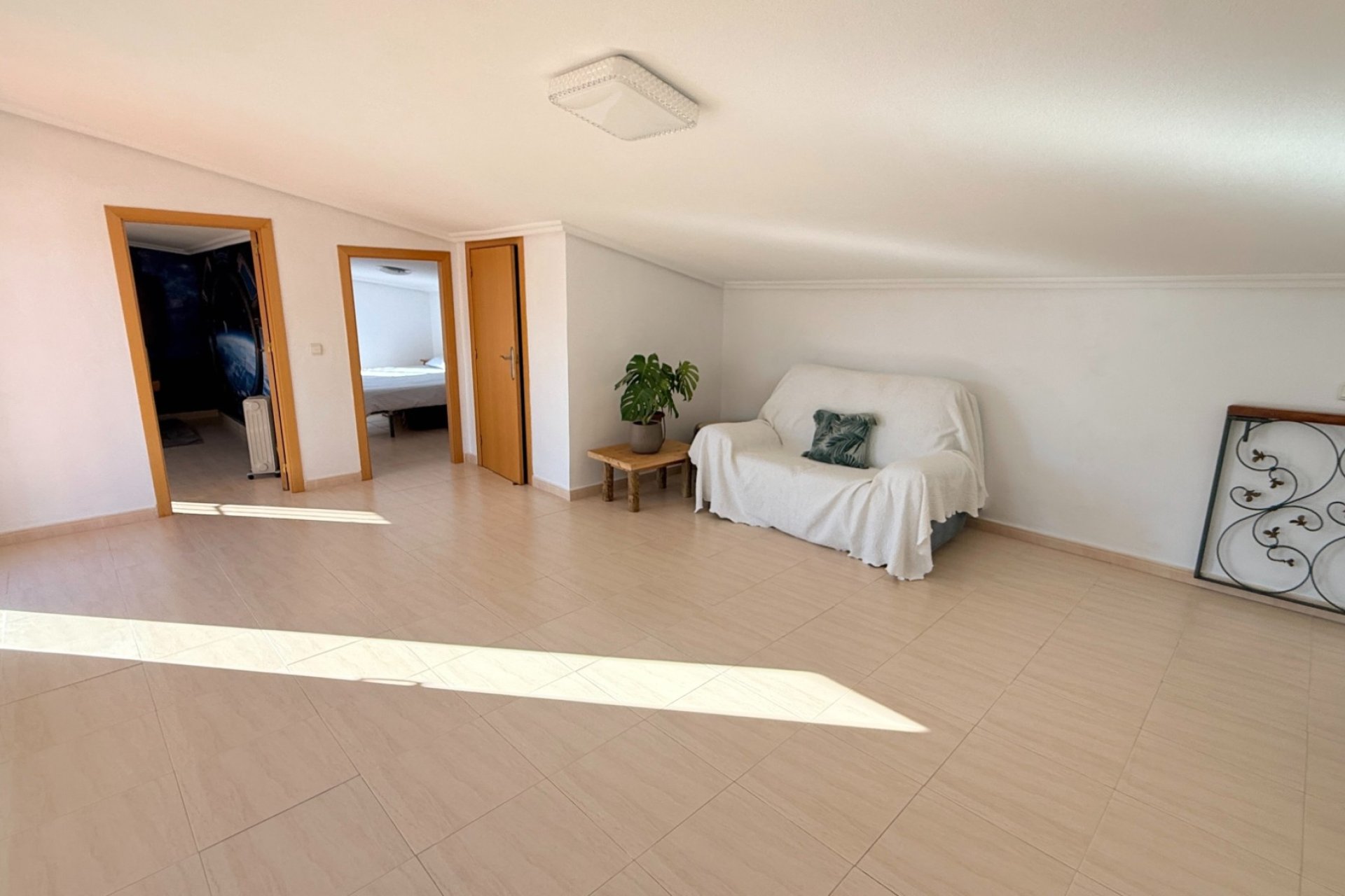 Revente - Villa (indépendant) -
Hondon De Los Frailes