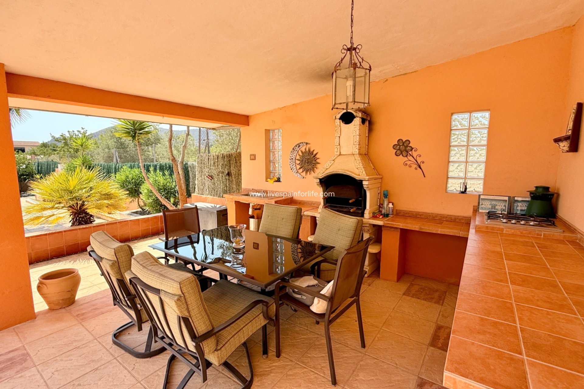 Revente - Villa (indépendant) -
Hondon De Los Frailes