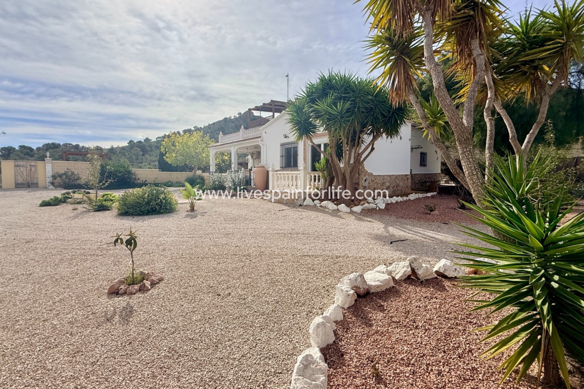 Revente - Villa (indépendant) -
Hondon De Los Frailes