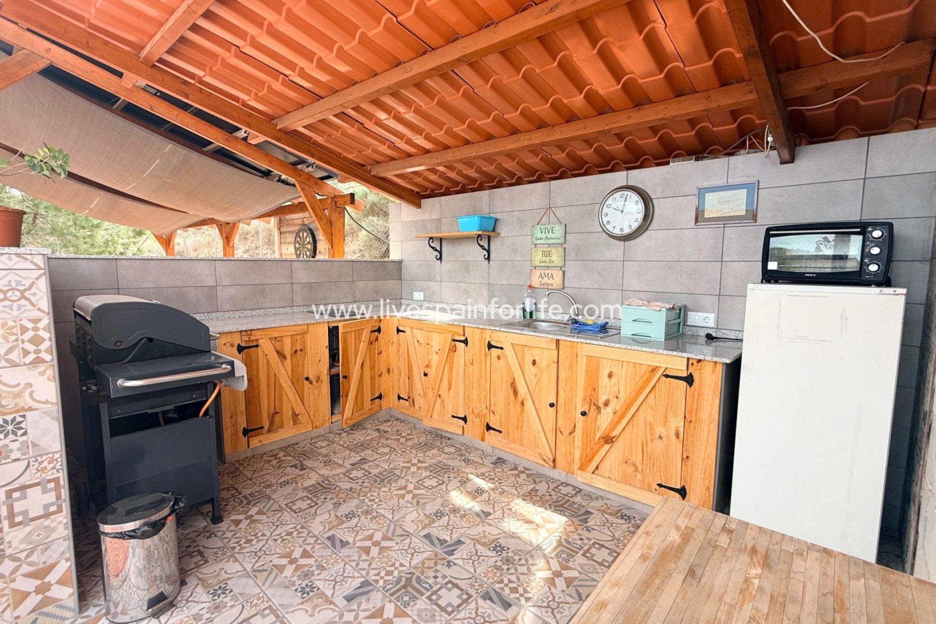 Revente - Villa (indépendant) -
Hondon De Los Frailes