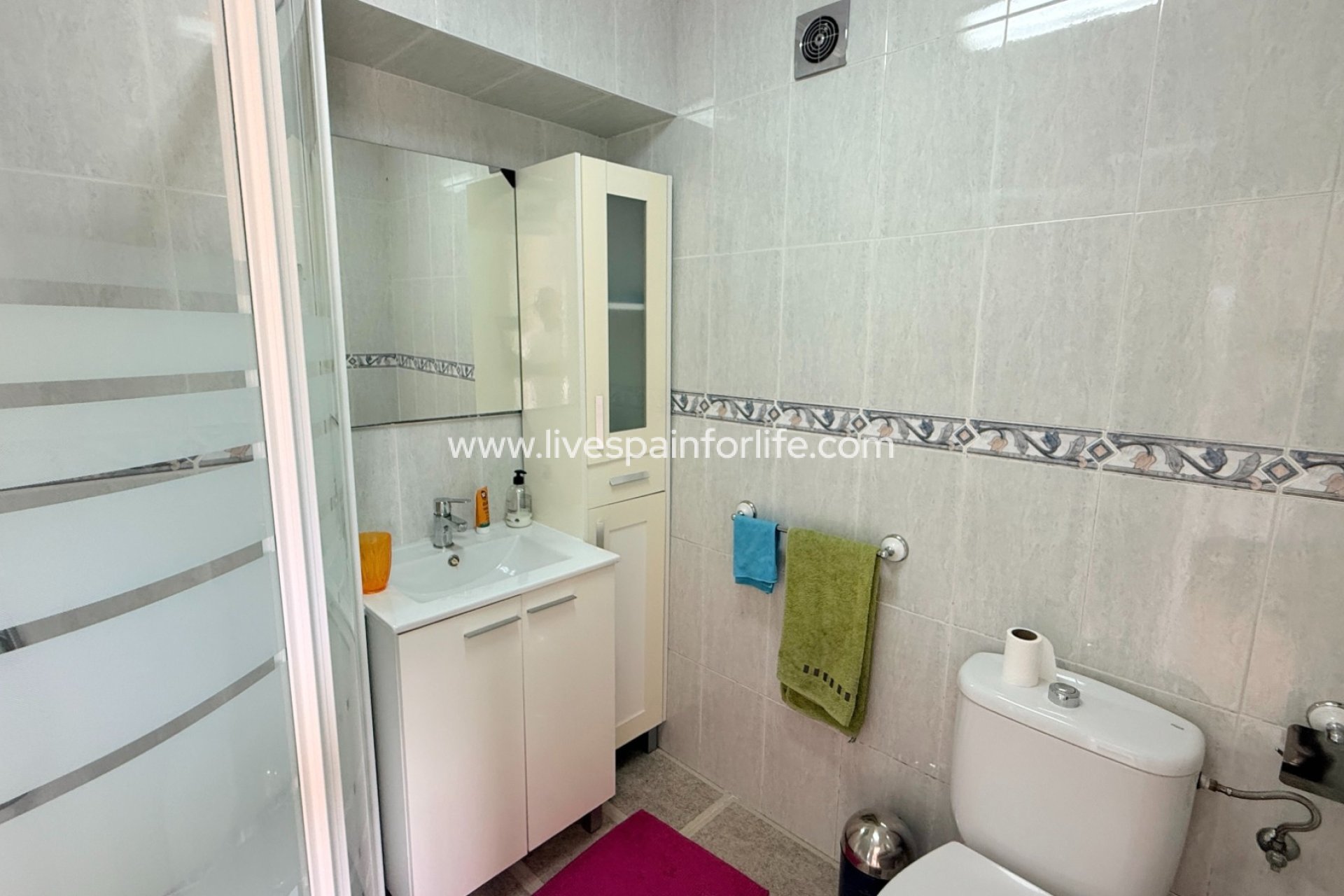 Revente - Villa (indépendant) -
Hondon De Los Frailes