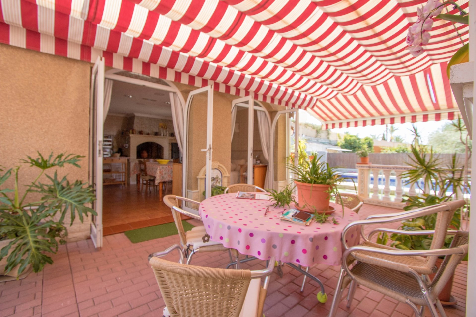 Revente - Villa (indépendant) -
La Marina