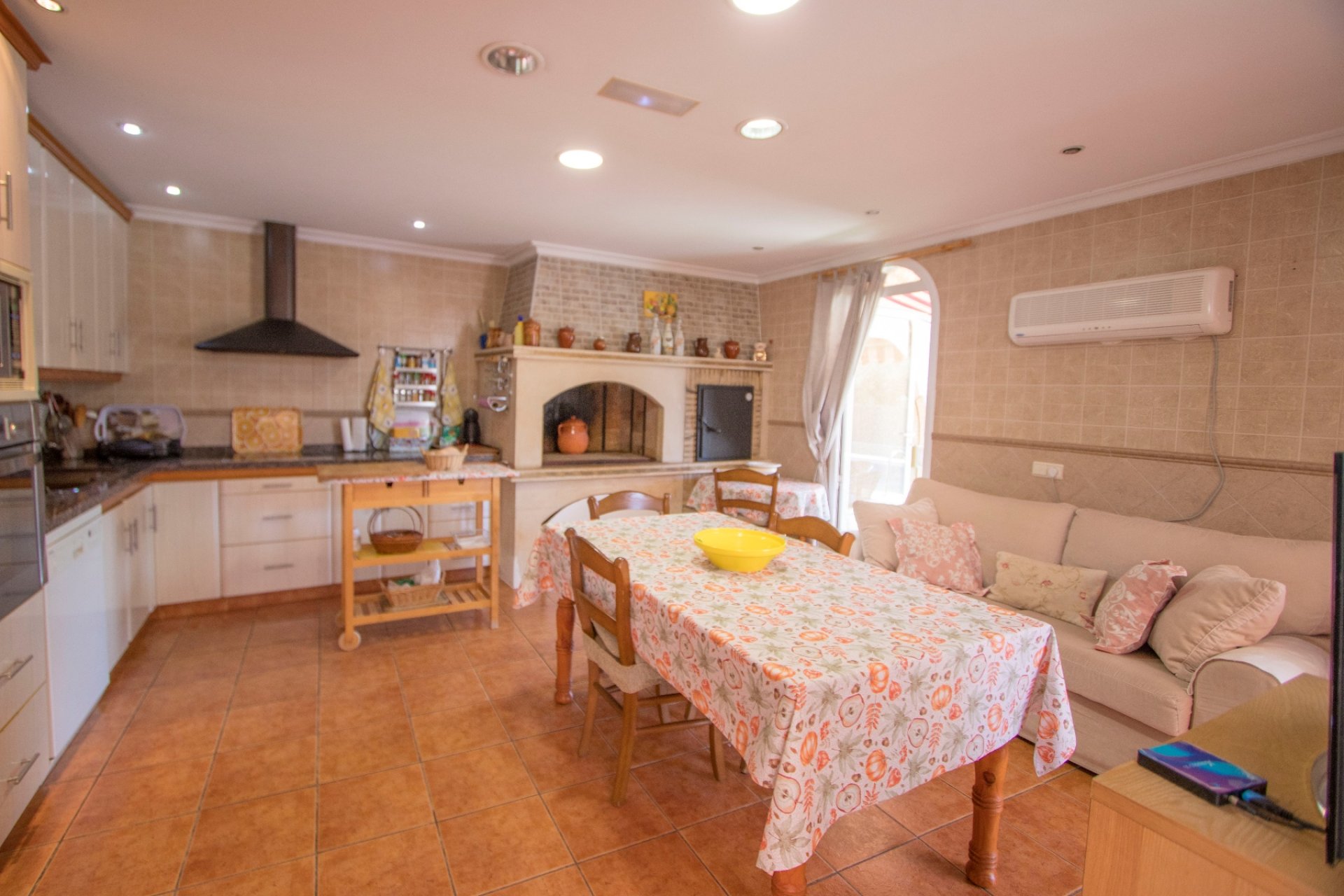 Revente - Villa (indépendant) -
La Marina