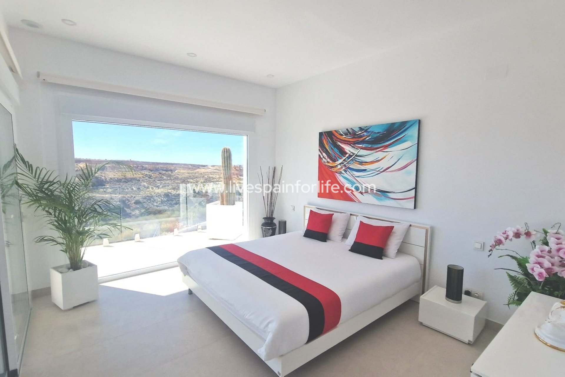 Revente - Villa (indépendant) -
La Marina