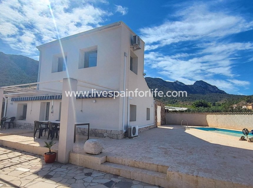 Revente - Villa (indépendant) -
La Romana