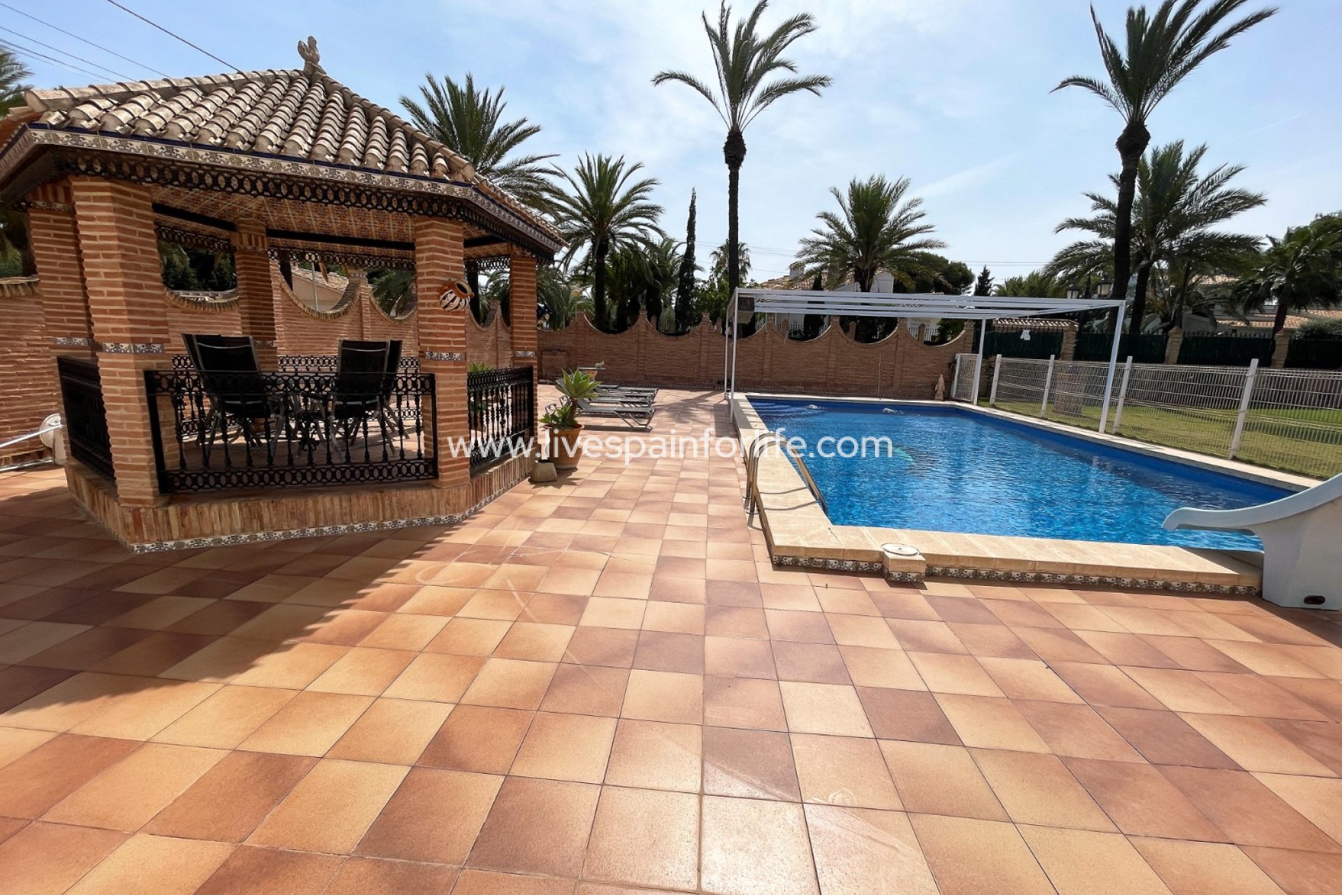 Revente - Villa (indépendant) -
Orihuela Costa - Cabo Roig