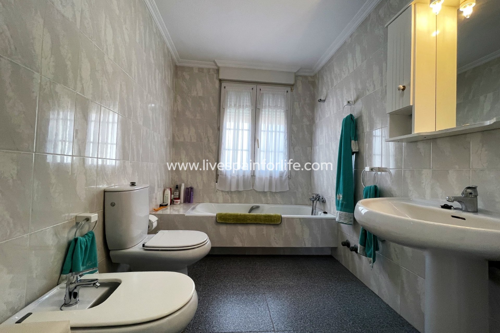 Revente - Villa (indépendant) -
Orihuela Costa - Cabo Roig