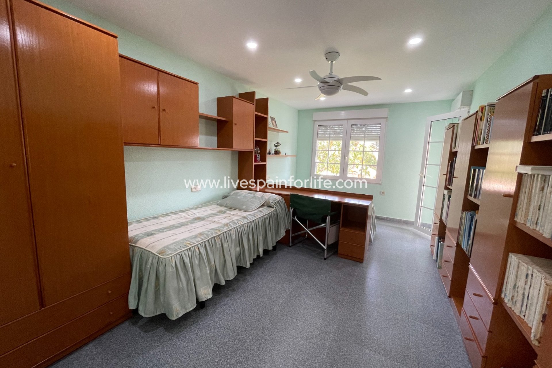Revente - Villa (indépendant) -
Orihuela Costa - Cabo Roig