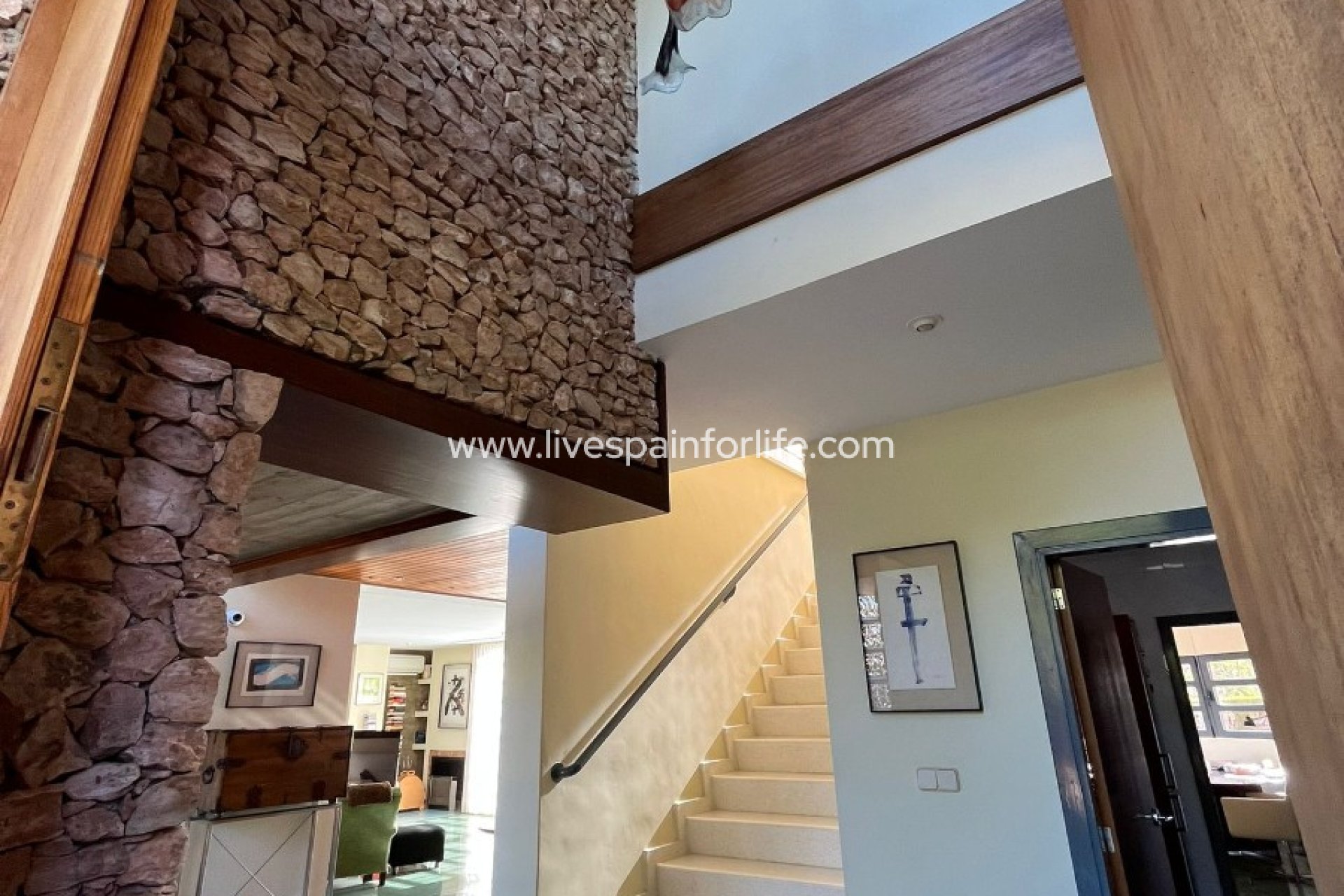Revente - Villa (indépendant) -
Orihuela Costa - Dehesa de Campoamor