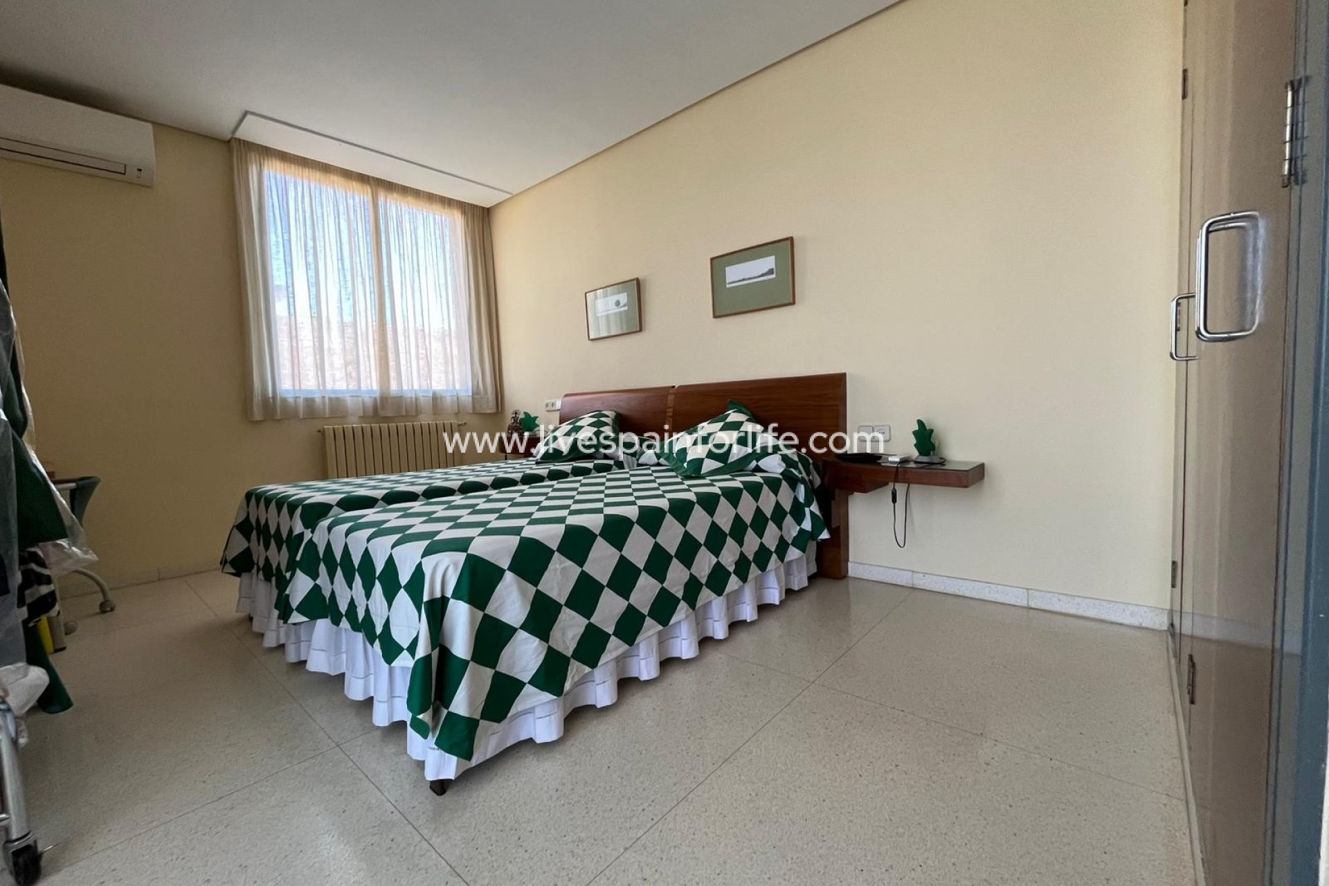 Revente - Villa (indépendant) -
Orihuela Costa - Dehesa de Campoamor