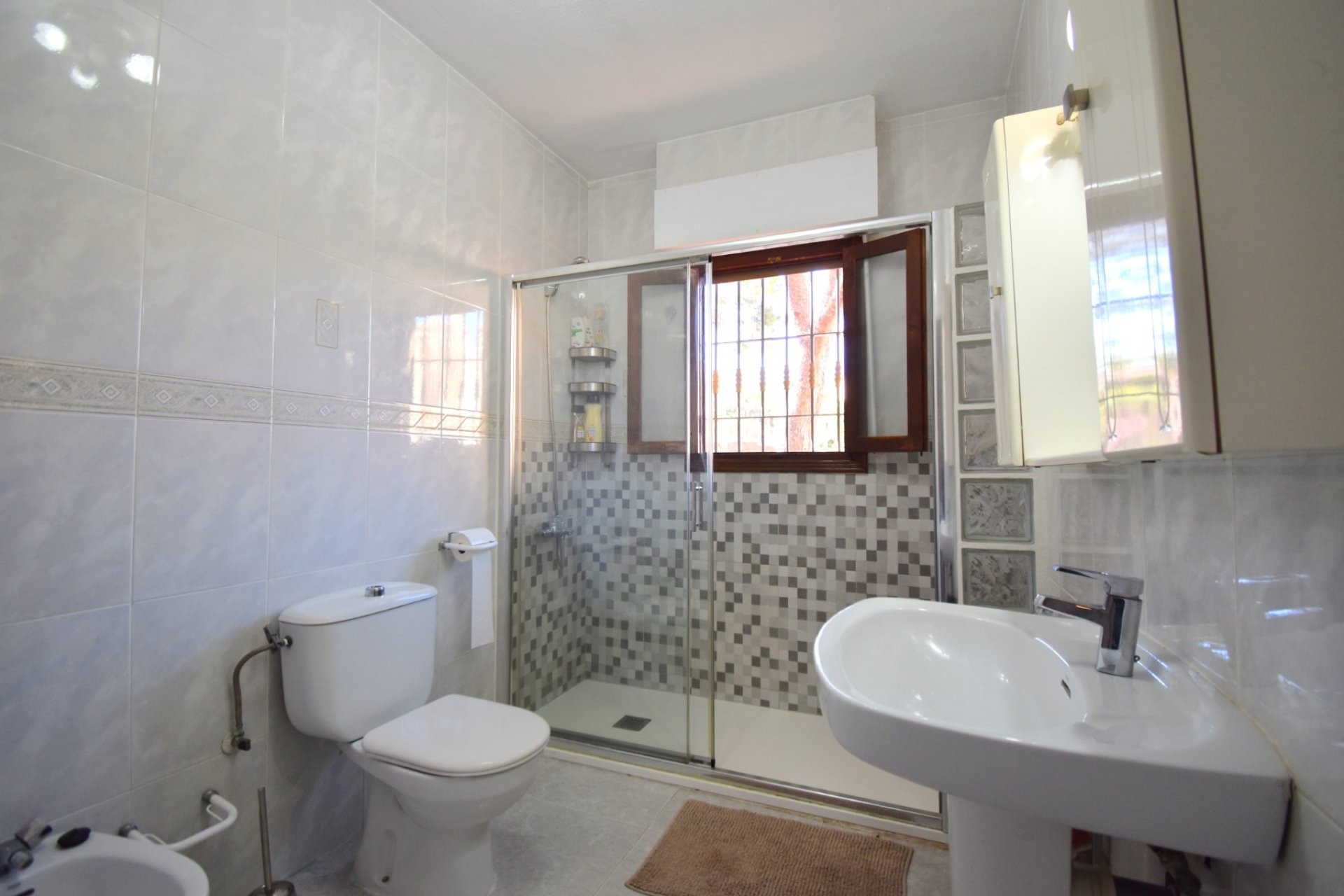 Revente - Villa (indépendant) -
Orihuela Costa - Villamartin