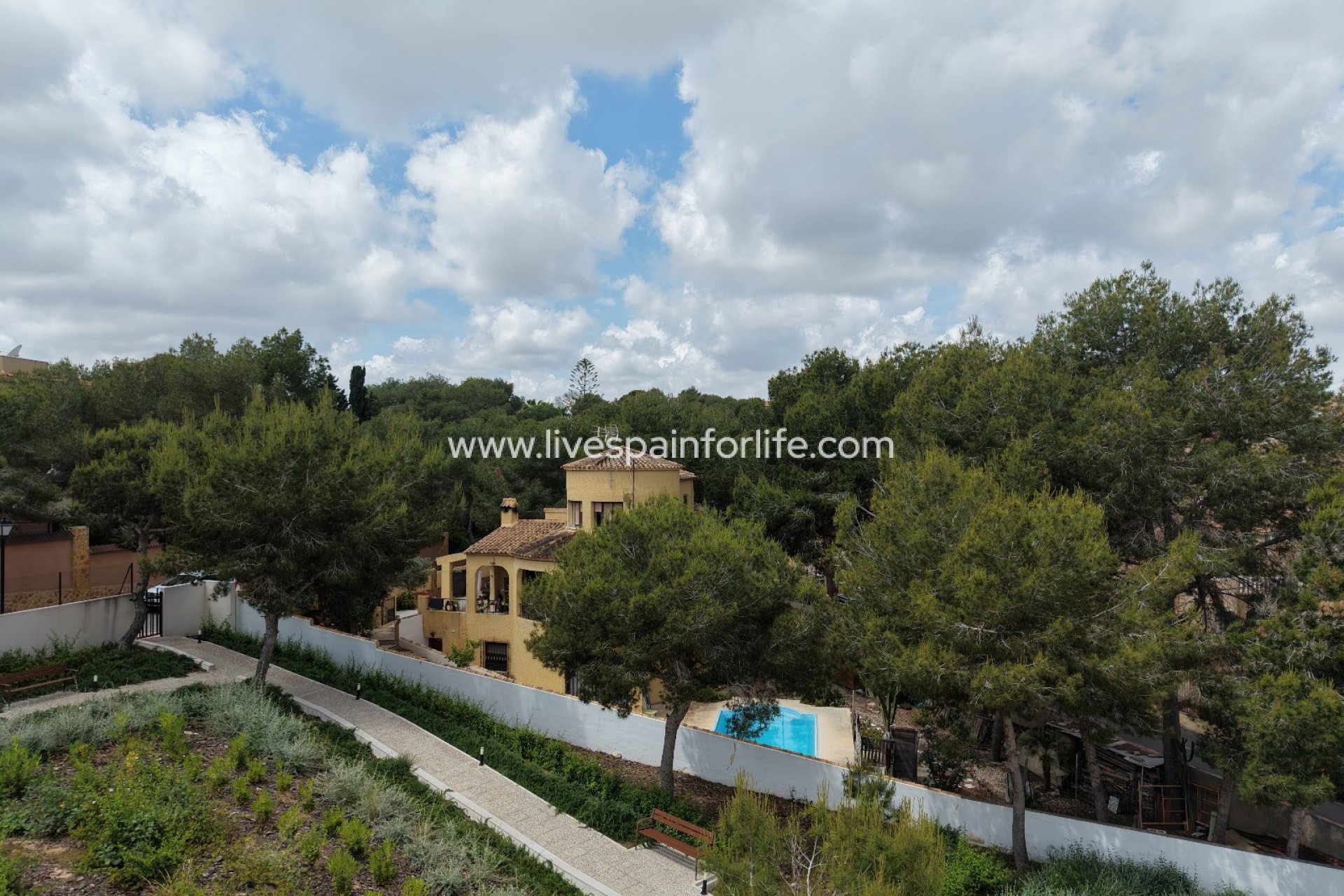 Revente - Villa (indépendant) -
Orihuela Costa - Villamartin