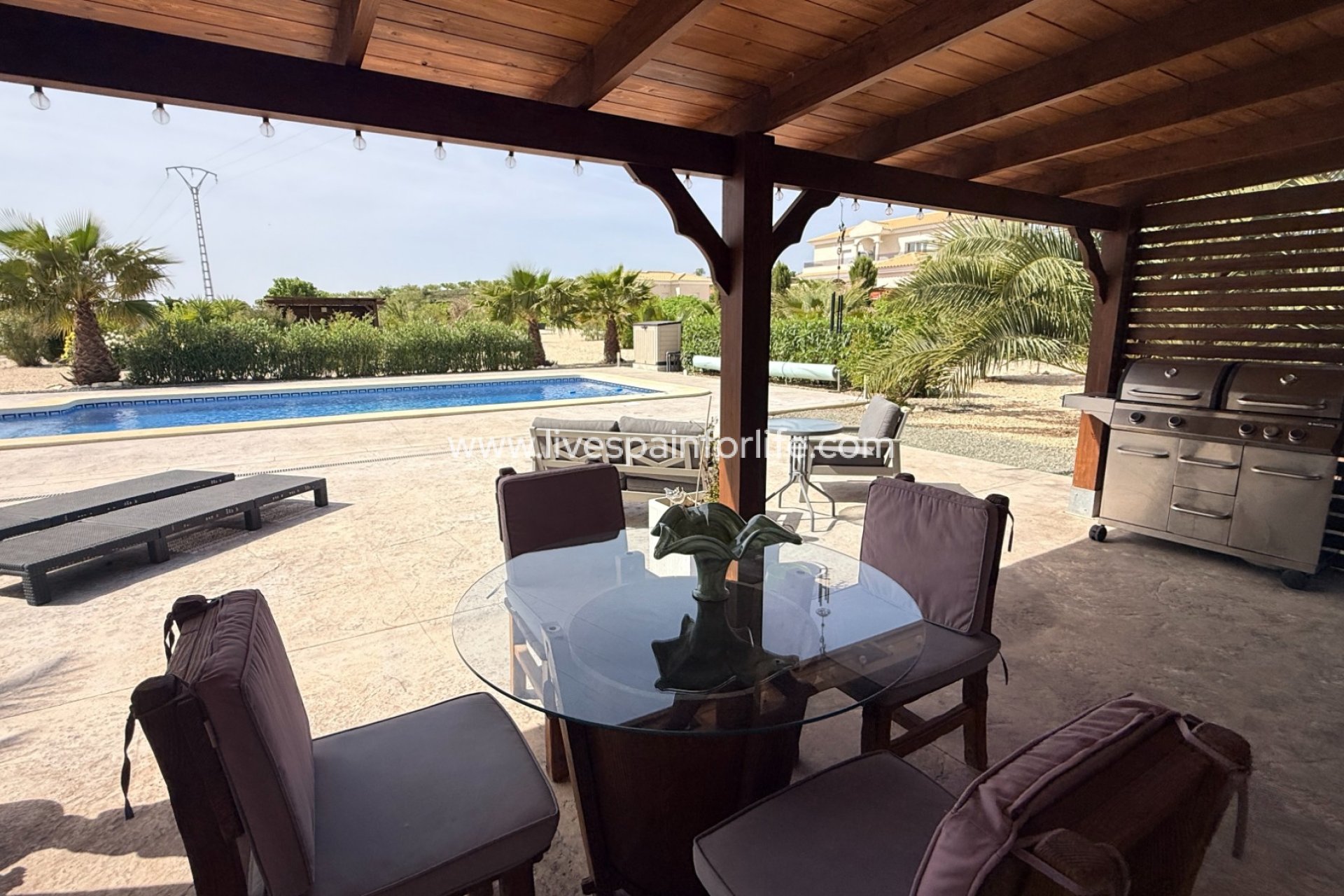 Revente - Villa (indépendant) -
Pinoso